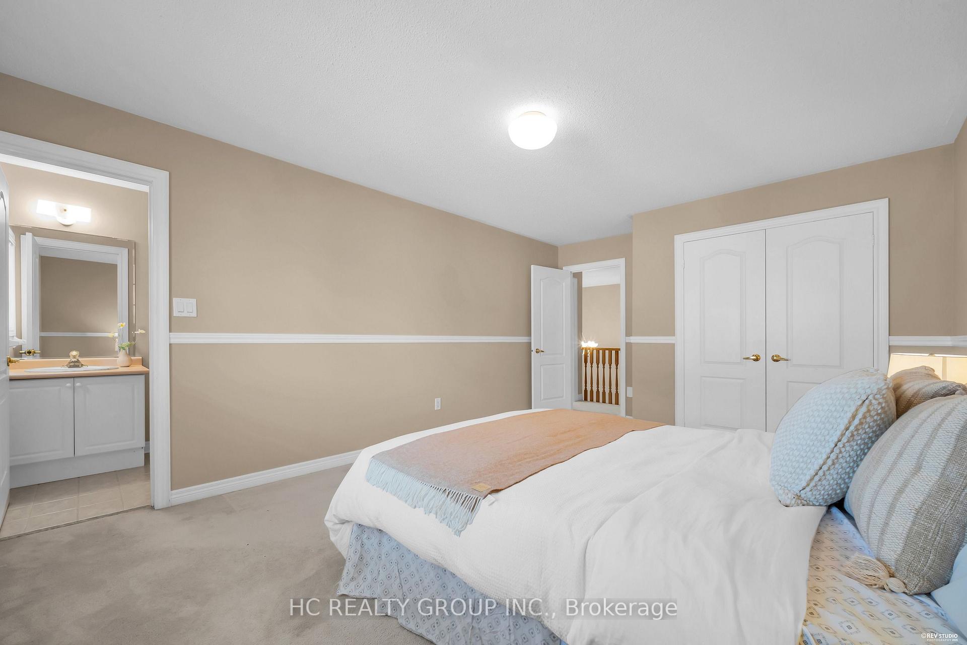 Photo 37 of 77 Sutcliffe Crescent, Markham, Cachet — HOMEH