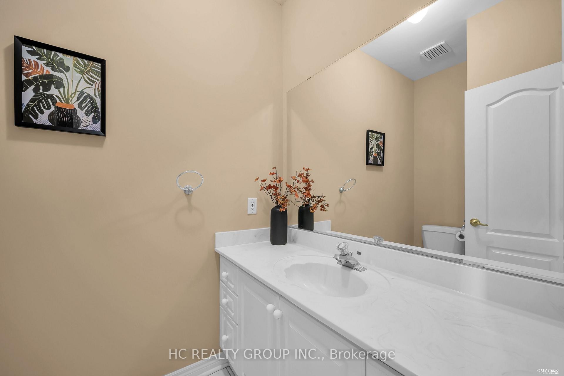 Photo 40 of 77 Sutcliffe Crescent, Markham, Cachet — HOMEH