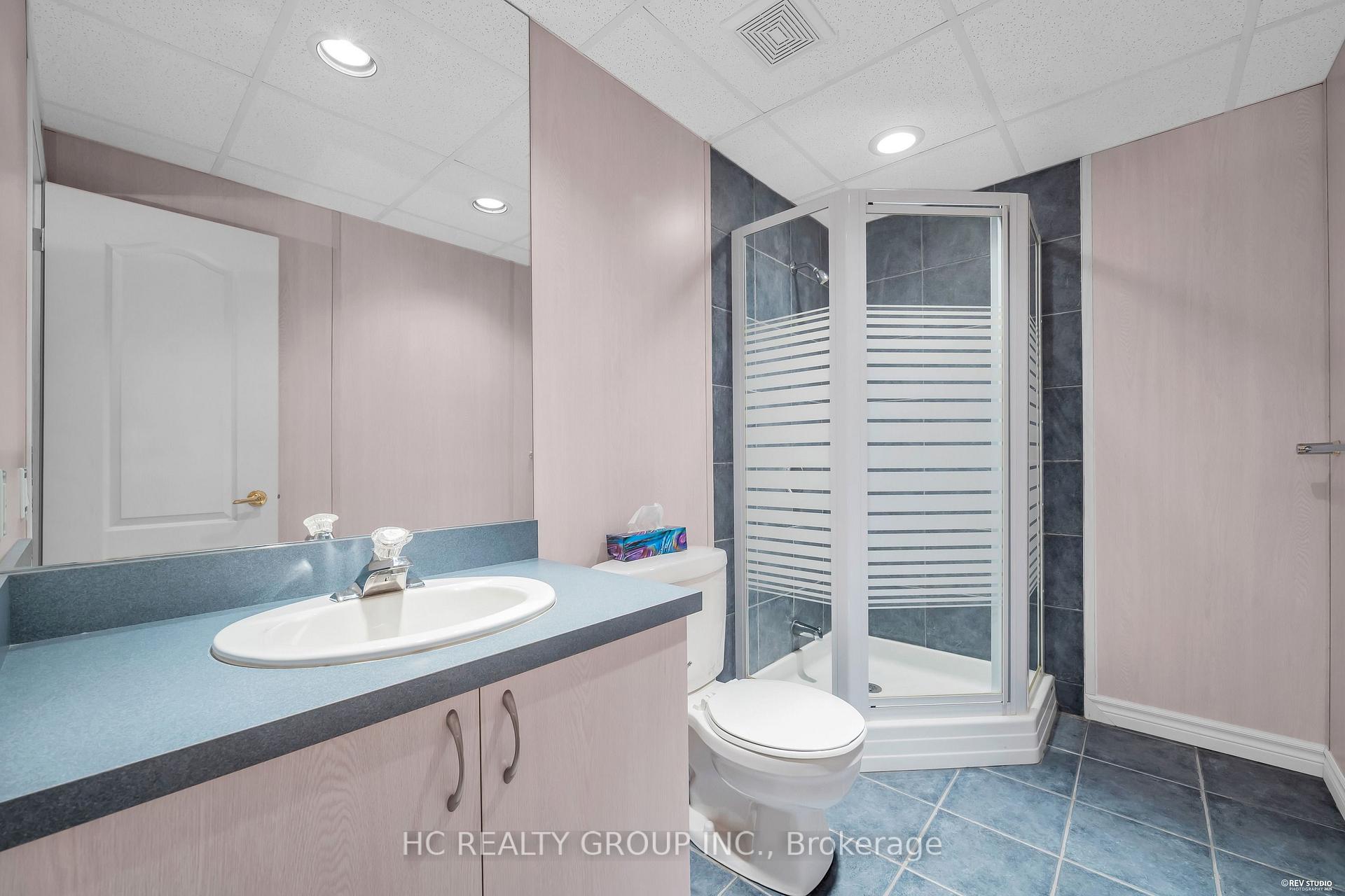 Photo 44 of 77 Sutcliffe Crescent, Markham, Cachet — HOMEH