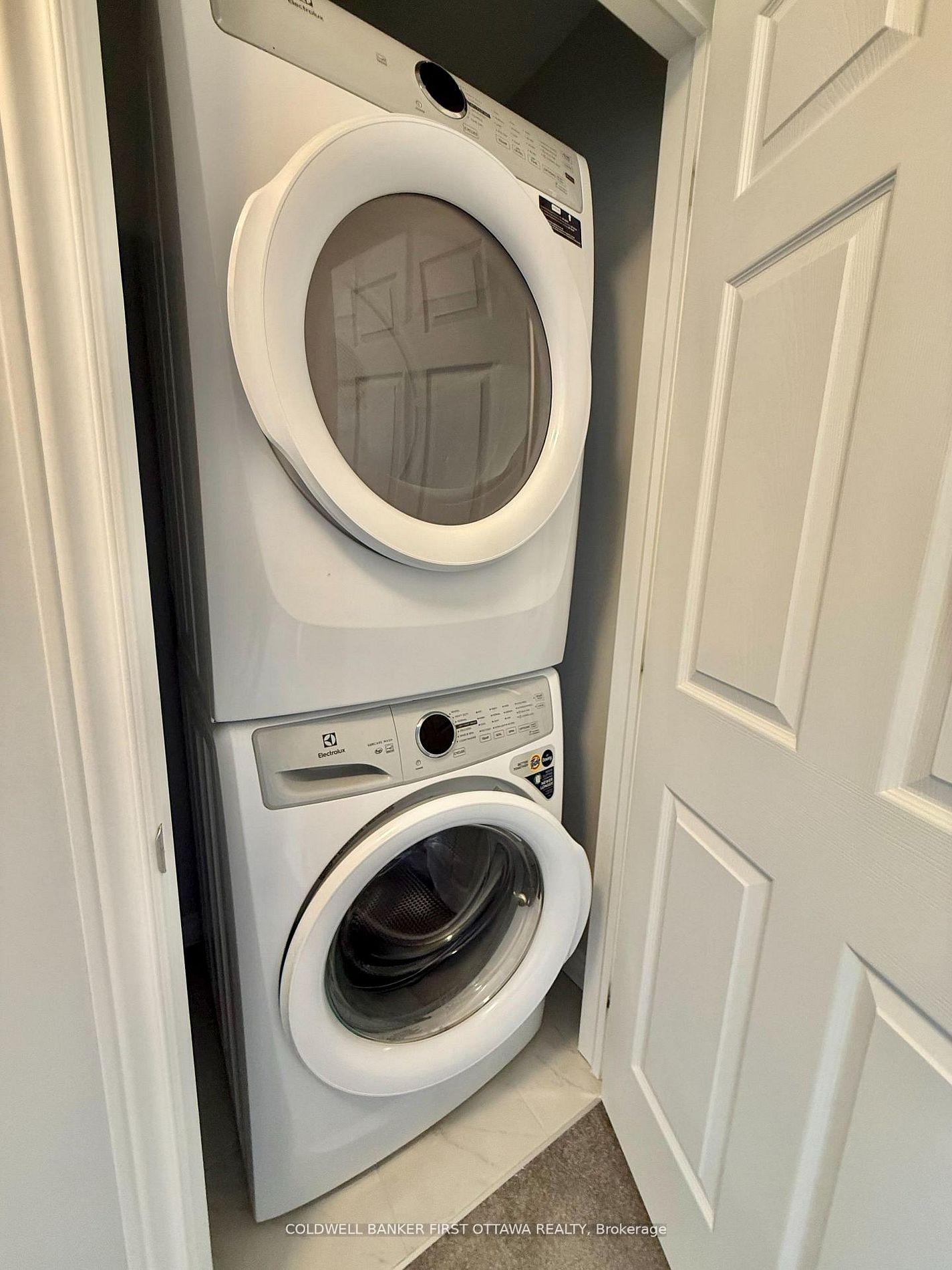 Photo 11 of Unit 36, 129 Anthracite Private, Ottawa, Barrhaven - Heritage Park — HOMEH