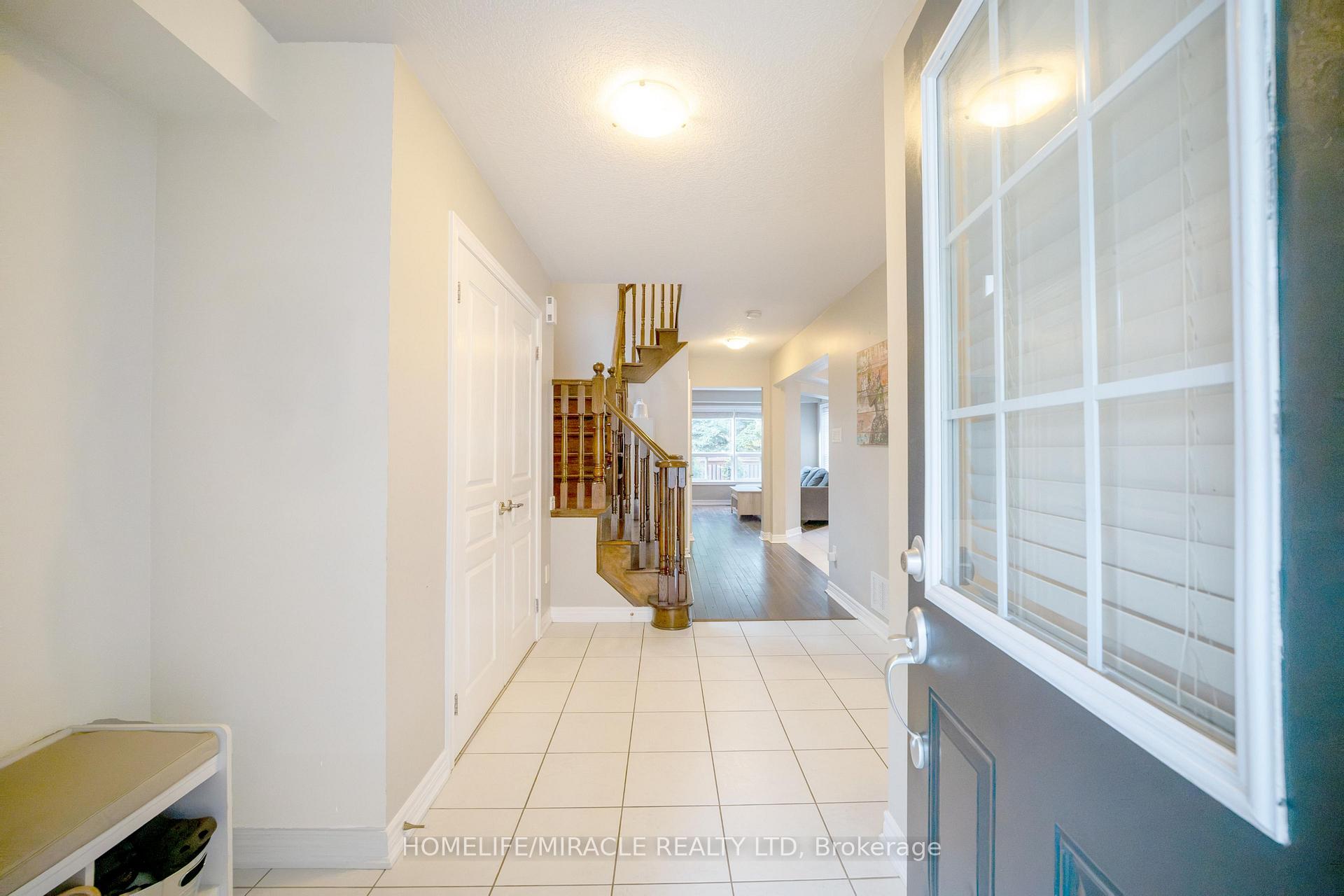 Photo 3 of 76 Anderson Road, New Tecumseth, Alliston — HOMEH