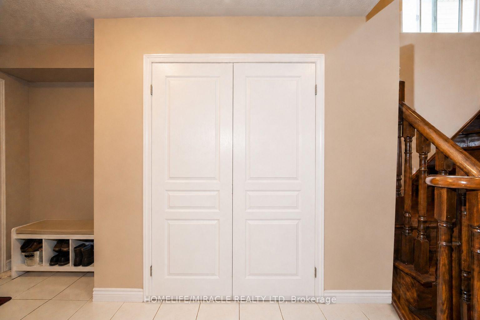 Photo 5 of 76 Anderson Road, New Tecumseth, Alliston — HOMEH