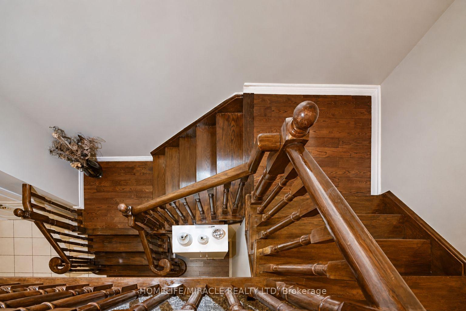 Photo 20 of 76 Anderson Road, New Tecumseth, Alliston — HOMEH