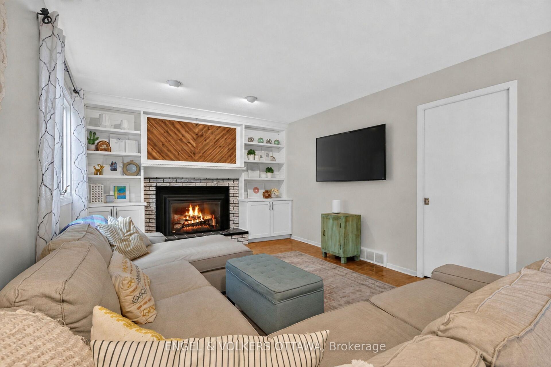 Photo 20 of 21 Stroughton Crescent, Ottawa, Munster — HOMEH