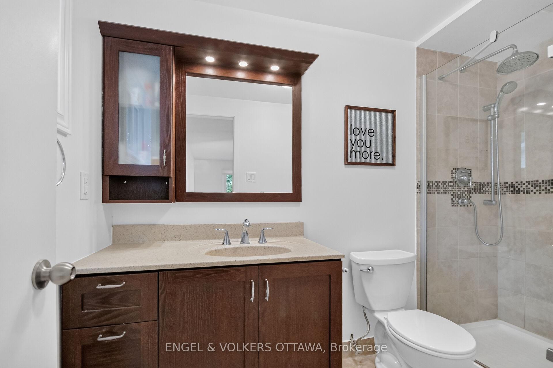 Photo 30 of 21 Stroughton Crescent, Ottawa, Munster — HOMEH