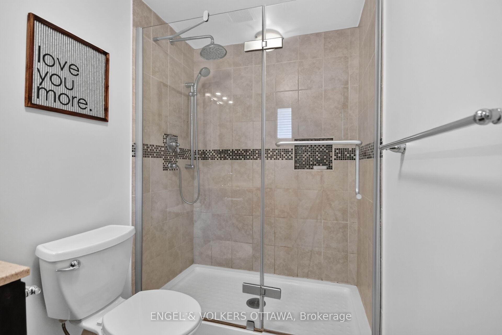 Photo 31 of 21 Stroughton Crescent, Ottawa, Munster — HOMEH