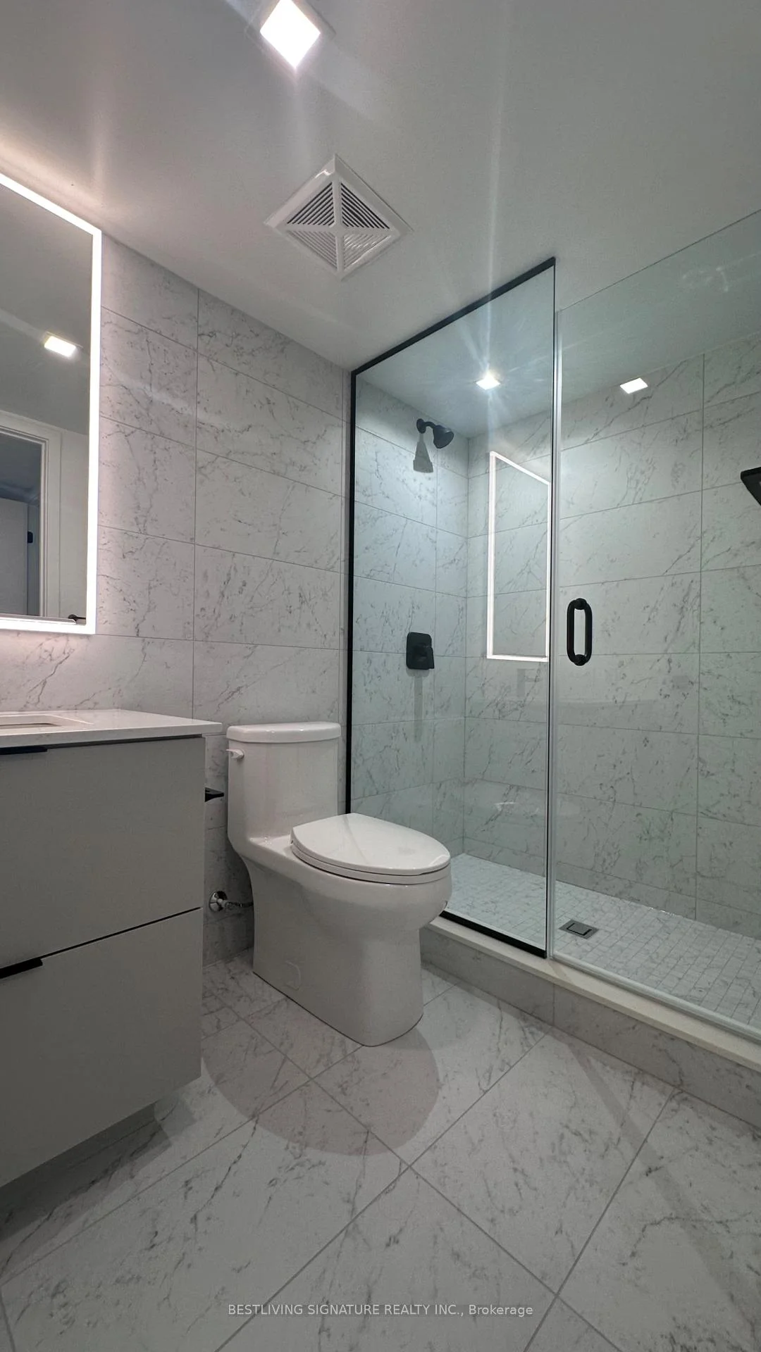 Photo 12 of Unit 2207, 609 Sherbourne Street, Toronto, North St. James Town — HOMEH