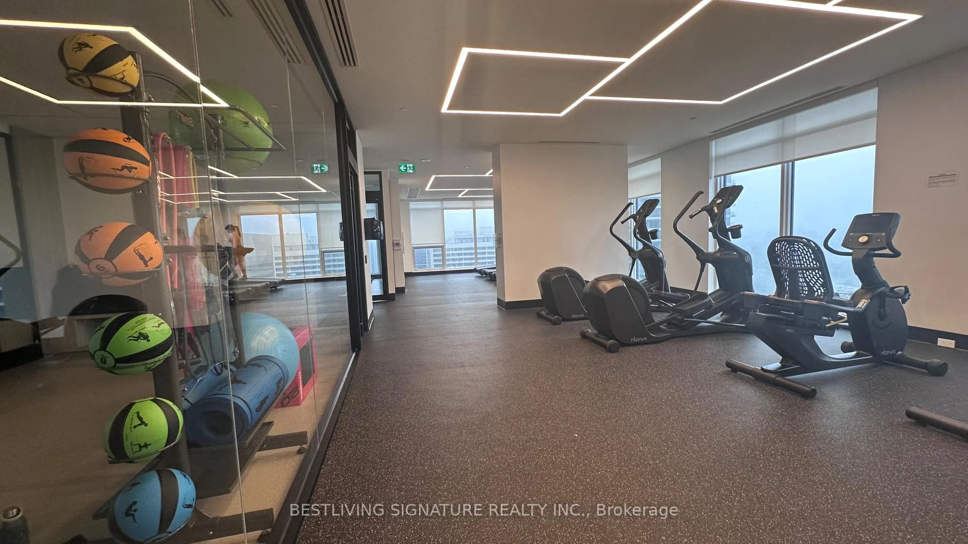 Photo 16 of Unit 2207, 609 Sherbourne Street, Toronto, North St. James Town — HOMEH