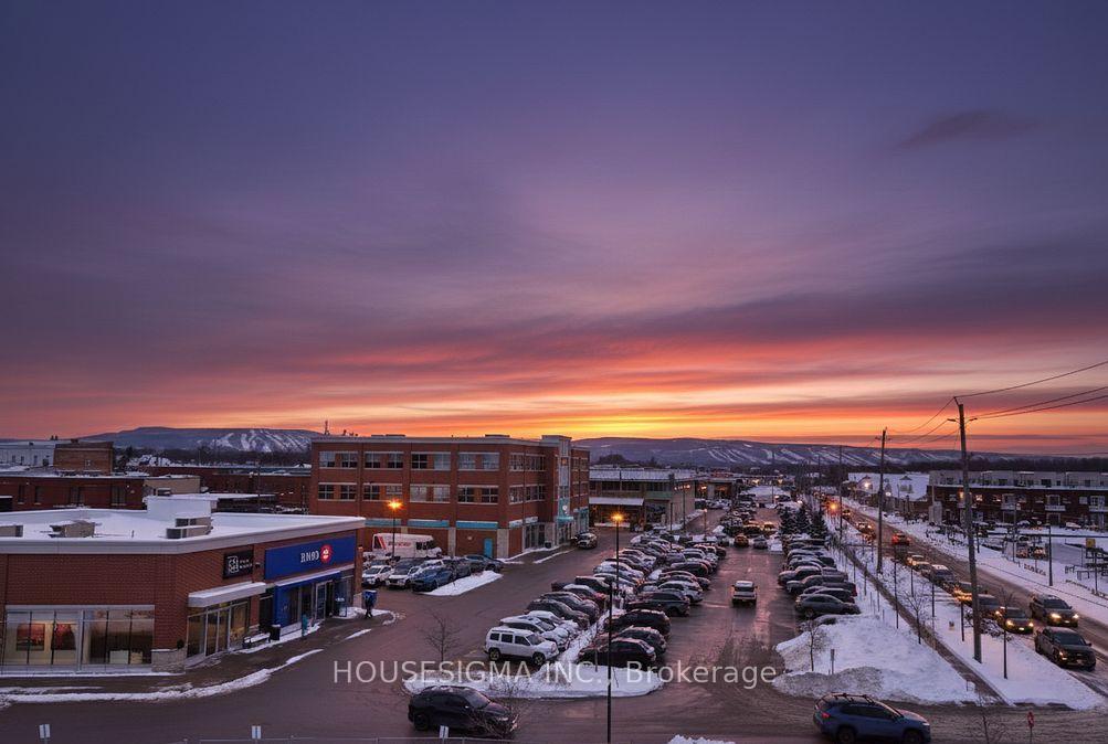 Photo 20 of Unit 322, 31 Huron Street, Collingwood — HOMEH