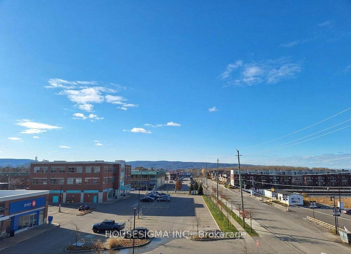 Photo 22 of Unit 322, 31 Huron Street, Collingwood — HOMEH