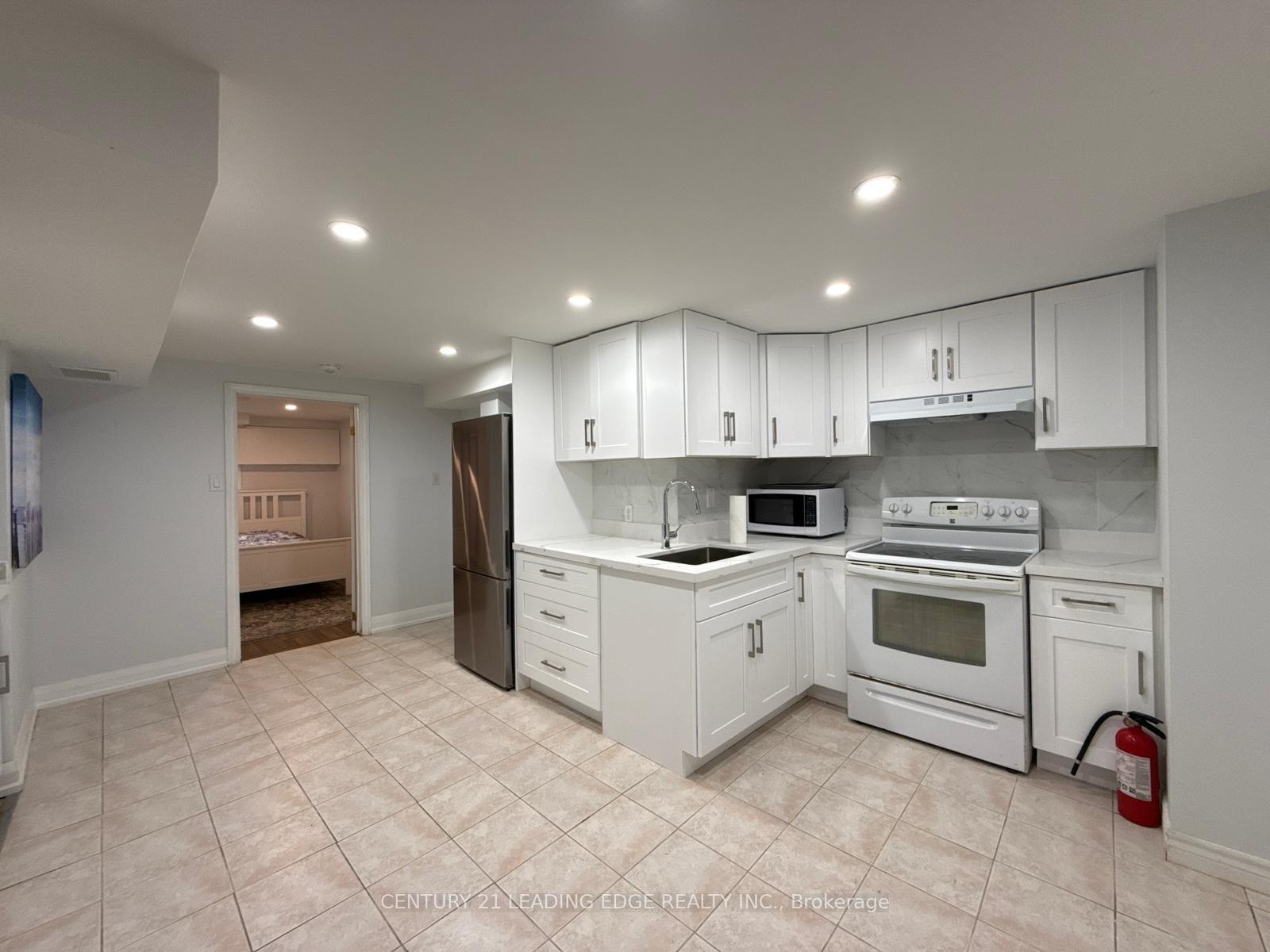 Photo 3 of Unit Lower, 753 Glenforest Street, Oshawa, Northglen — HOMEH