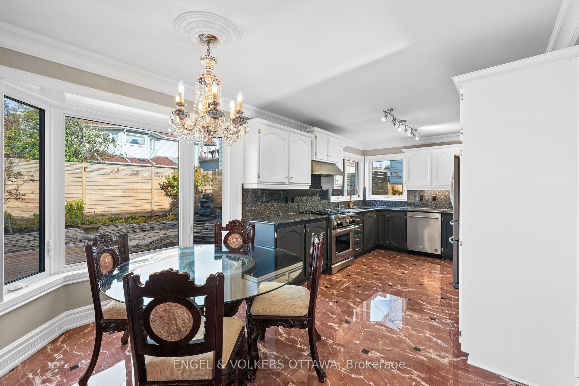 Photo 8 of 563 Merkley Drive, Ottawa, Fallingbrook/Pineridge — HOMEH