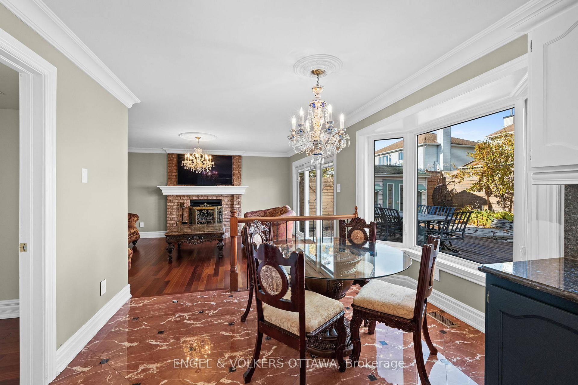 Photo 11 of 563 Merkley Drive, Ottawa, Fallingbrook/Pineridge — HOMEH