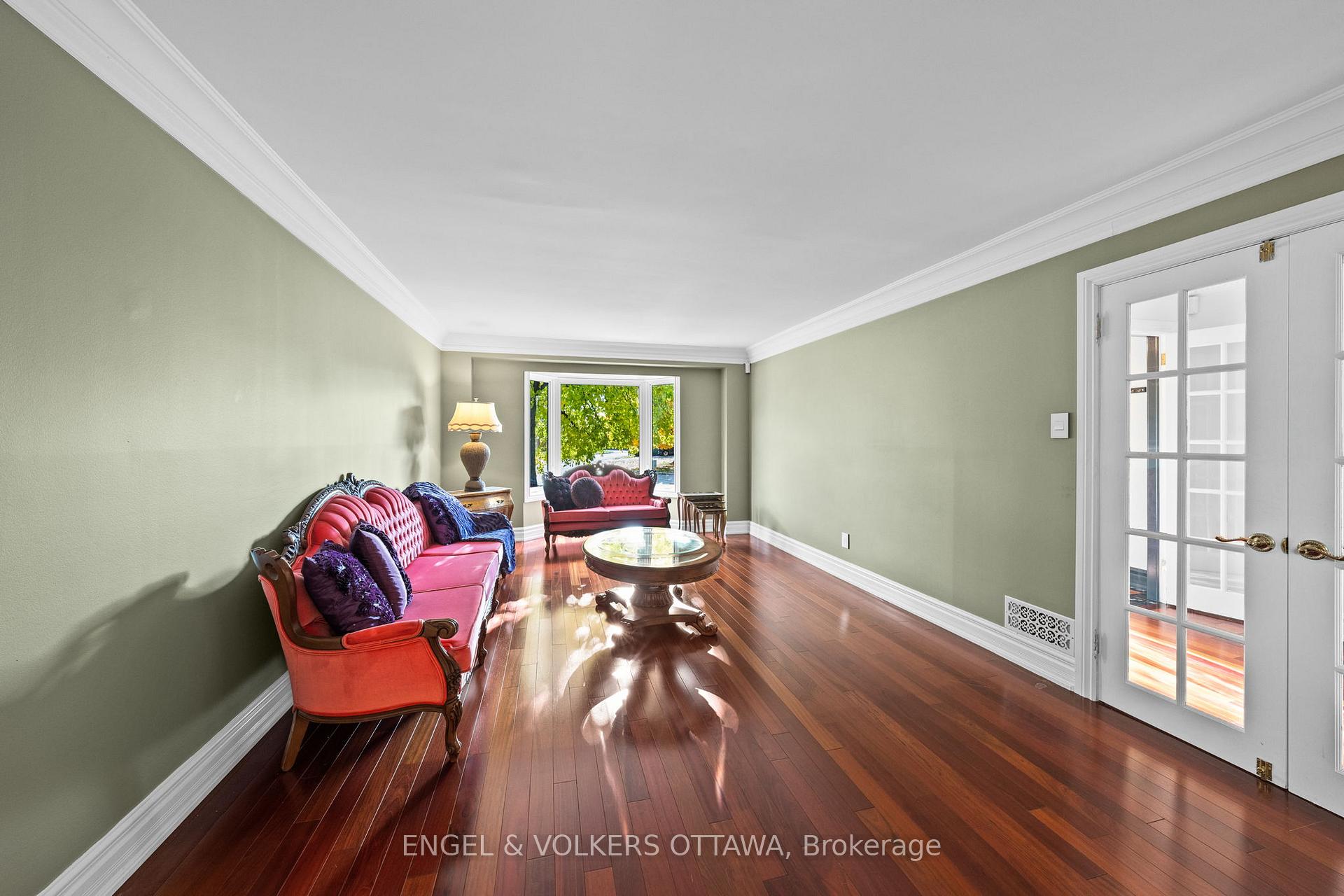 Photo 15 of 563 Merkley Drive, Ottawa, Fallingbrook/Pineridge — HOMEH