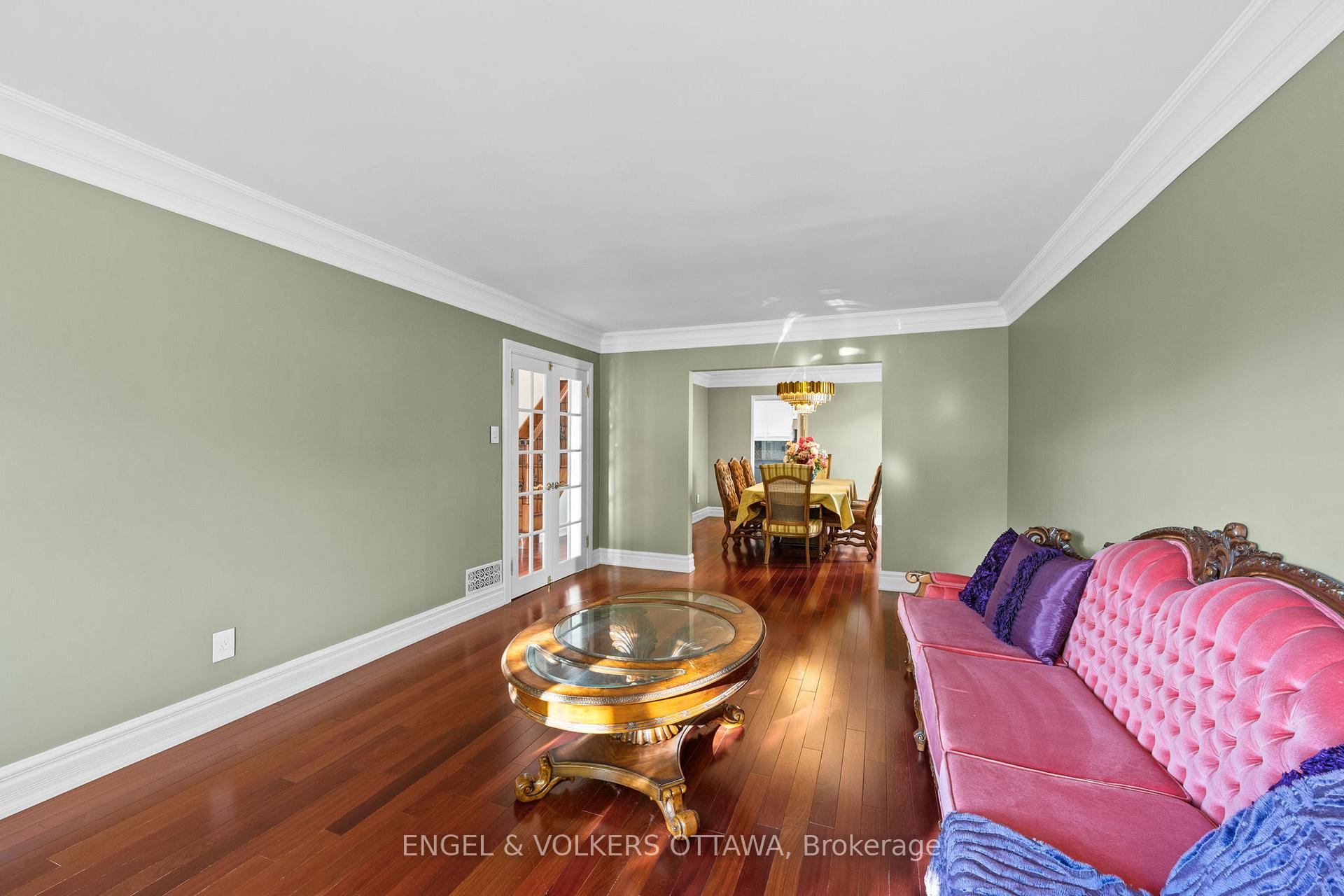 Photo 16 of 563 Merkley Drive, Ottawa, Fallingbrook/Pineridge — HOMEH