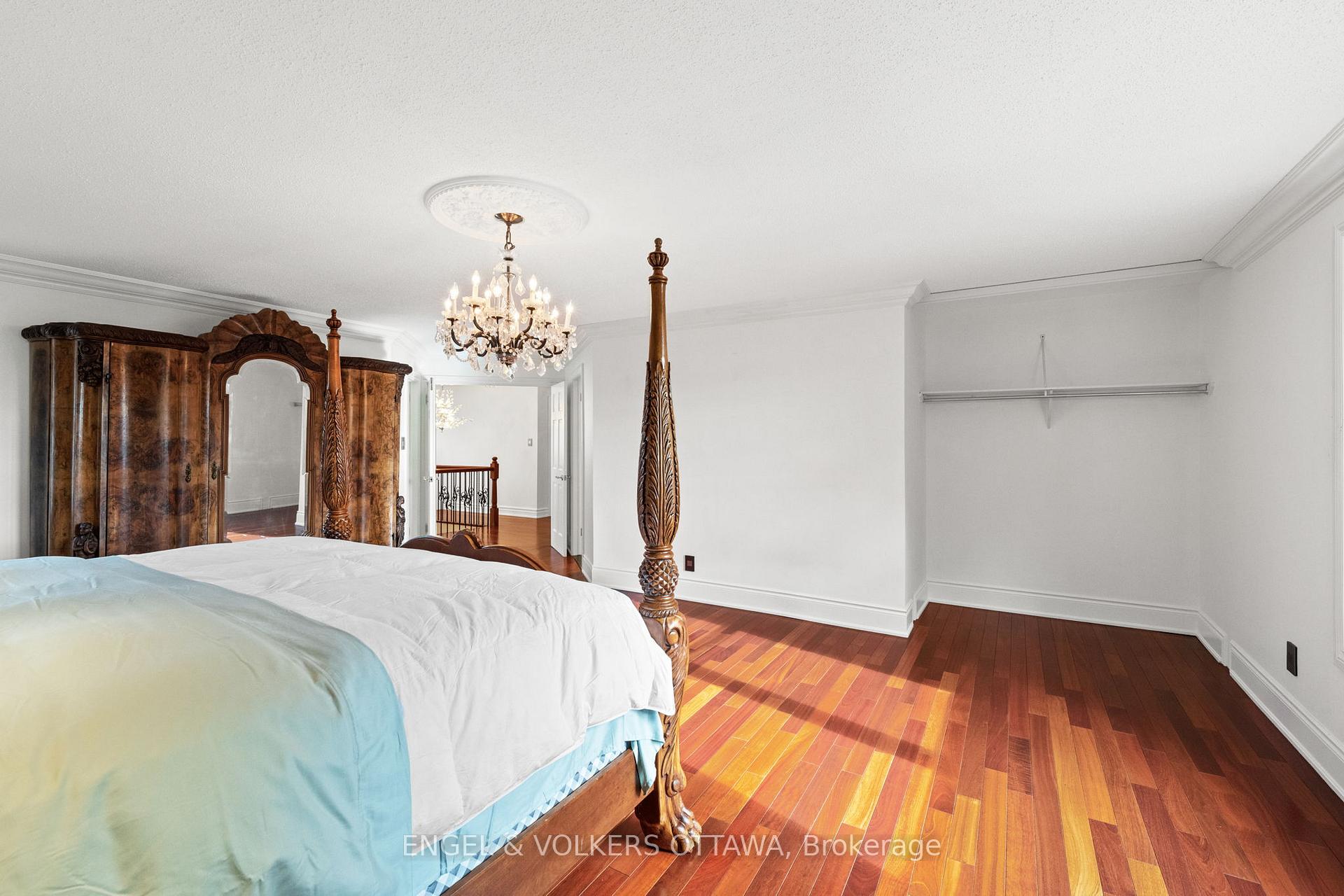 Photo 20 of 563 Merkley Drive, Ottawa, Fallingbrook/Pineridge — HOMEH