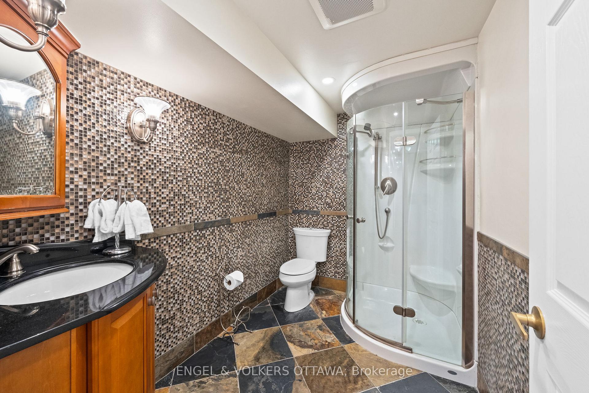 Photo 31 of 563 Merkley Drive, Ottawa, Fallingbrook/Pineridge — HOMEH