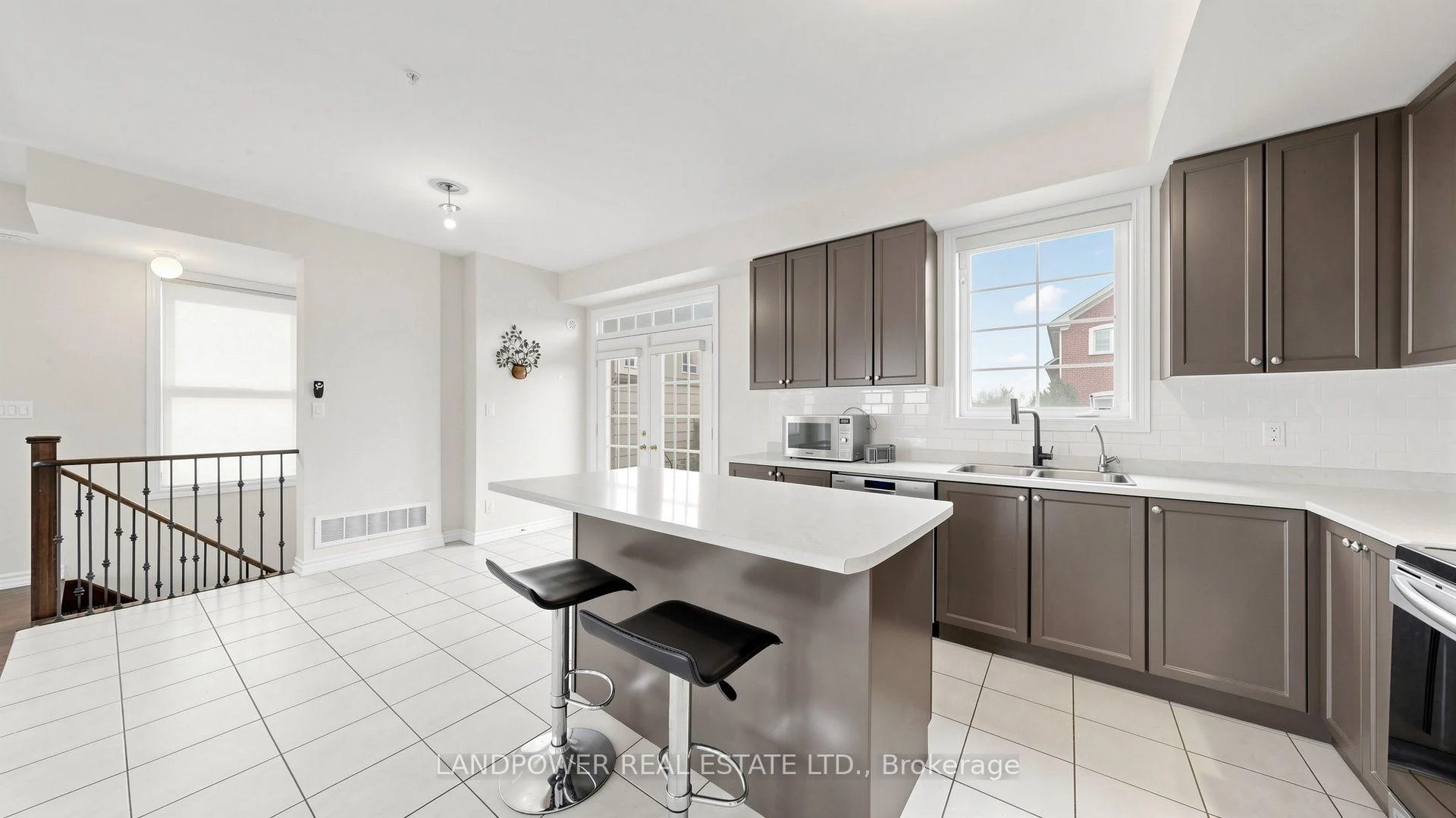 Photo 12 of 79 Cathedral High Street, Markham, Cathedraltown — HOMEH