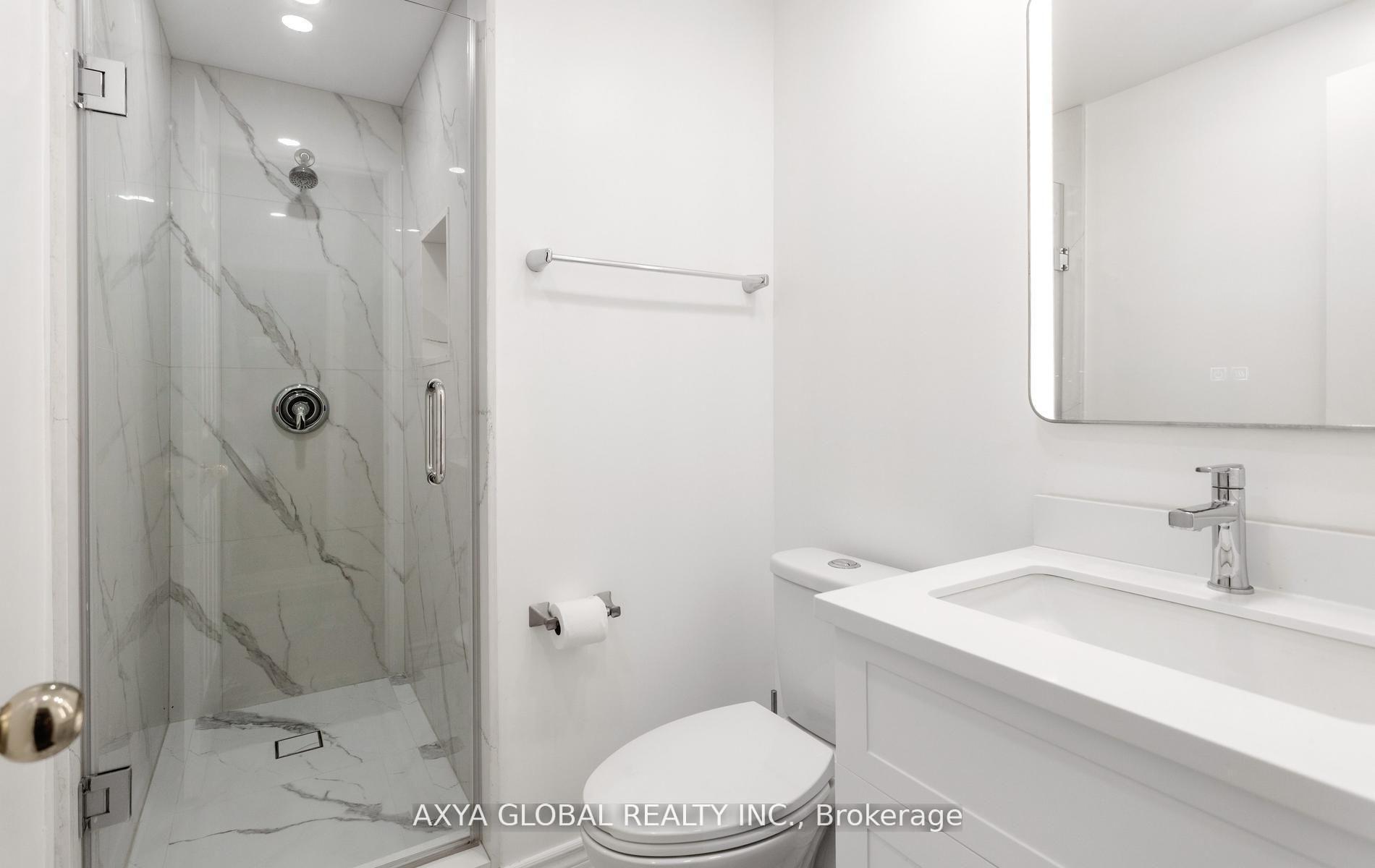 Photo 10 of 5340 Byford Place, Mississauga, Hurontario — HOMEH