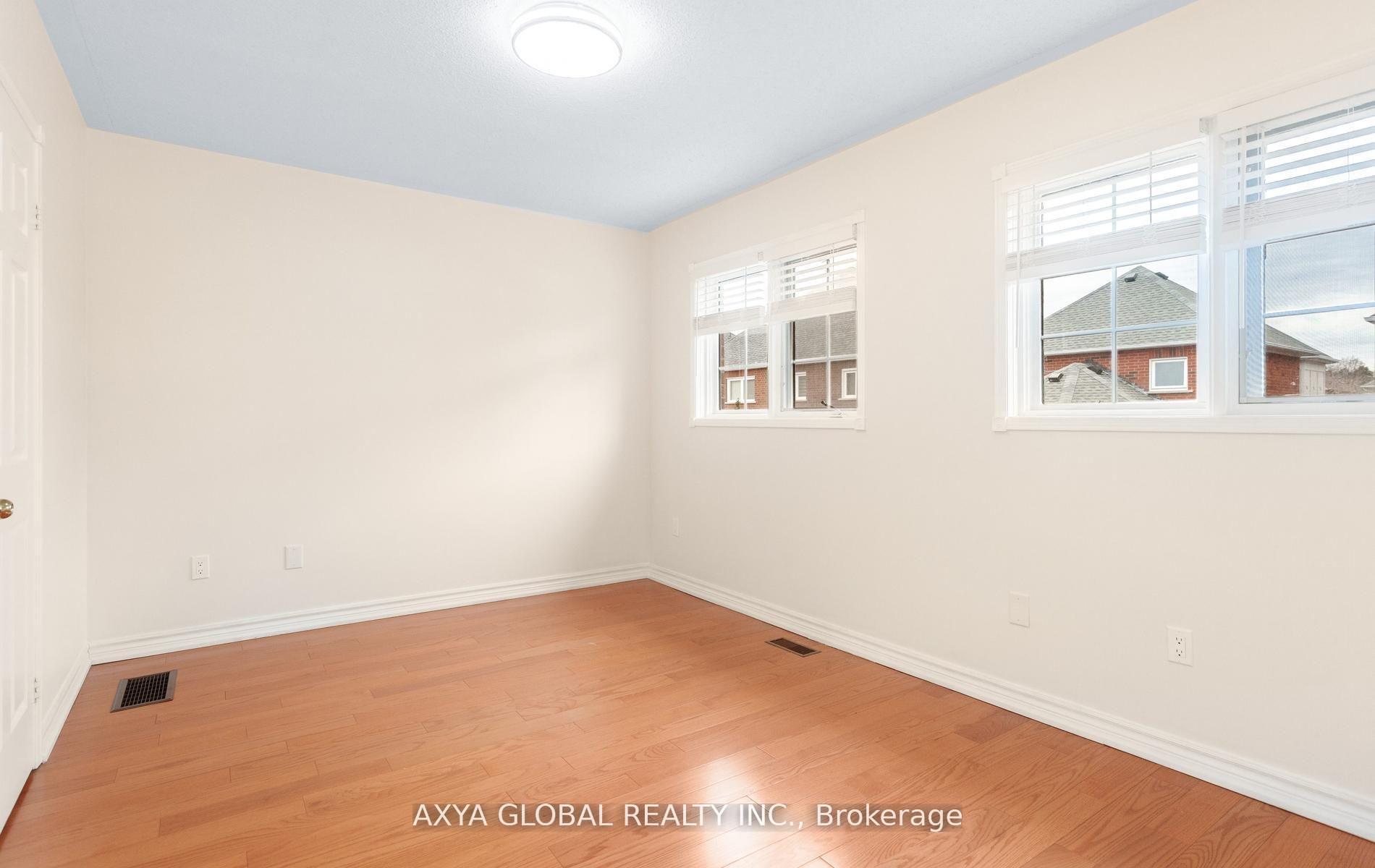 Photo 14 of 5340 Byford Place, Mississauga, Hurontario — HOMEH