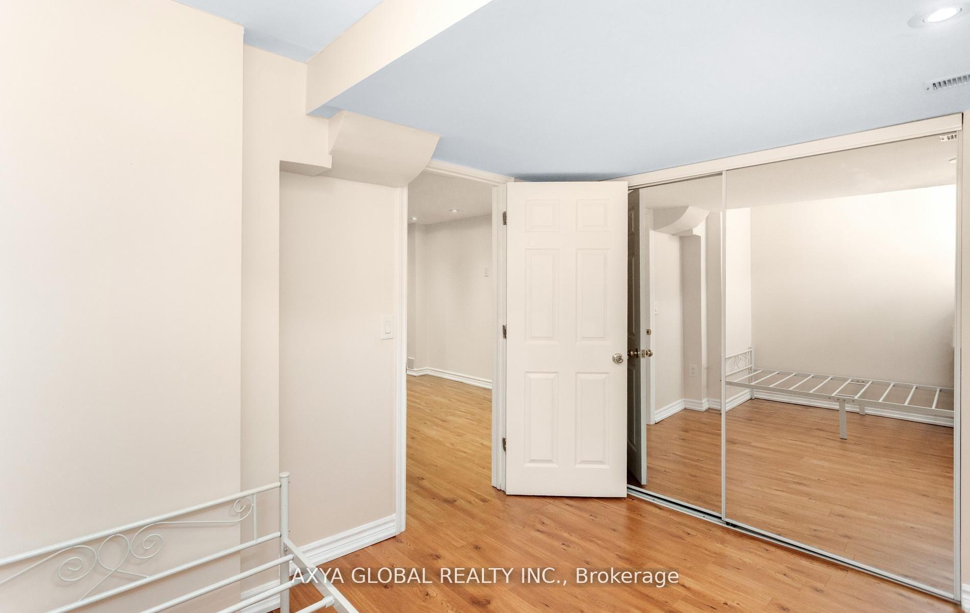 Photo 30 of 5340 Byford Place, Mississauga, Hurontario — HOMEH