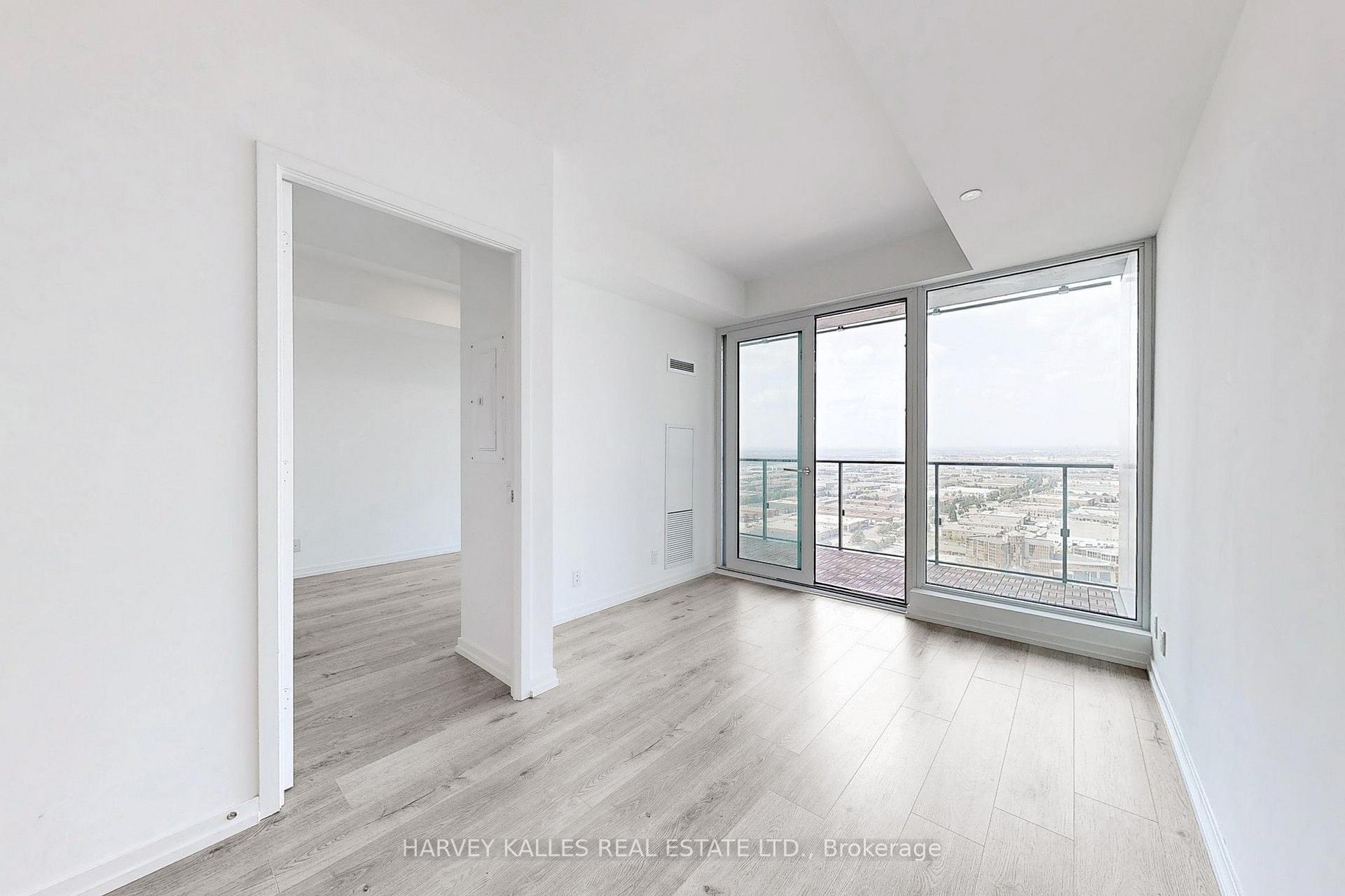 Photo 7 of Unit 2807, 7890 Jane Street, Vaughan, Vaughan Corporate Centre — HOMEH
