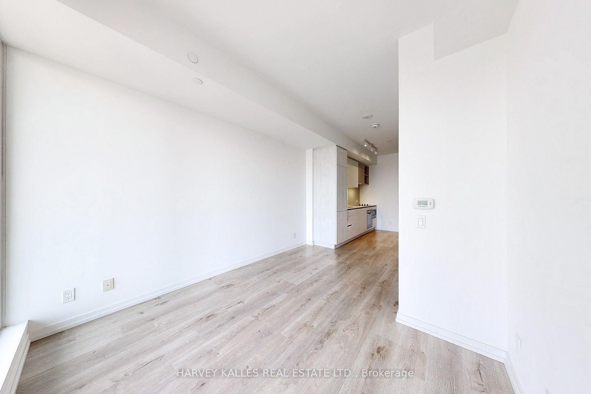 Photo 11 of Unit 2807, 7890 Jane Street, Vaughan, Vaughan Corporate Centre — HOMEH