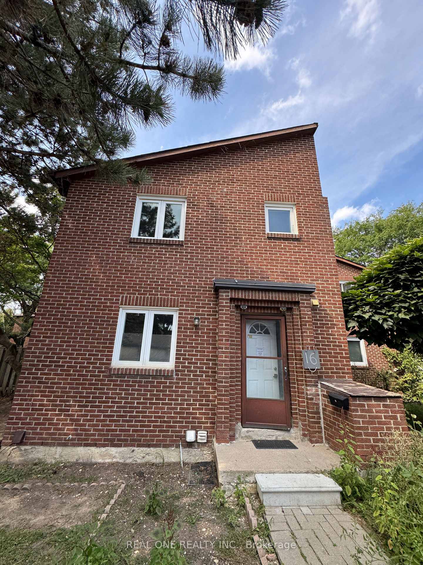 Photo 1 of Unit 16, 72 Dusay Place, Scarborough, L'Amoreaux — HOMEH