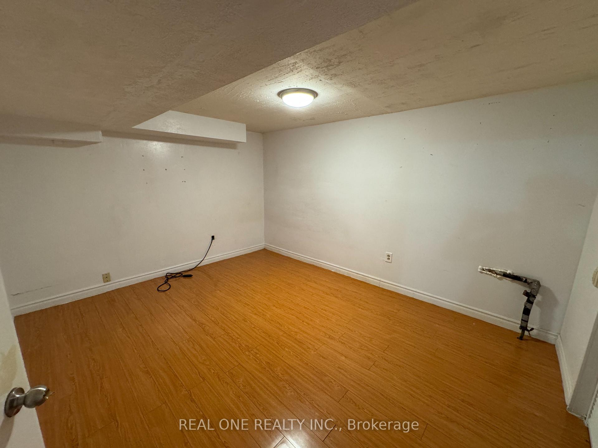 Photo 16 of Unit 16, 72 Dusay Place, Scarborough, L'Amoreaux — HOMEH