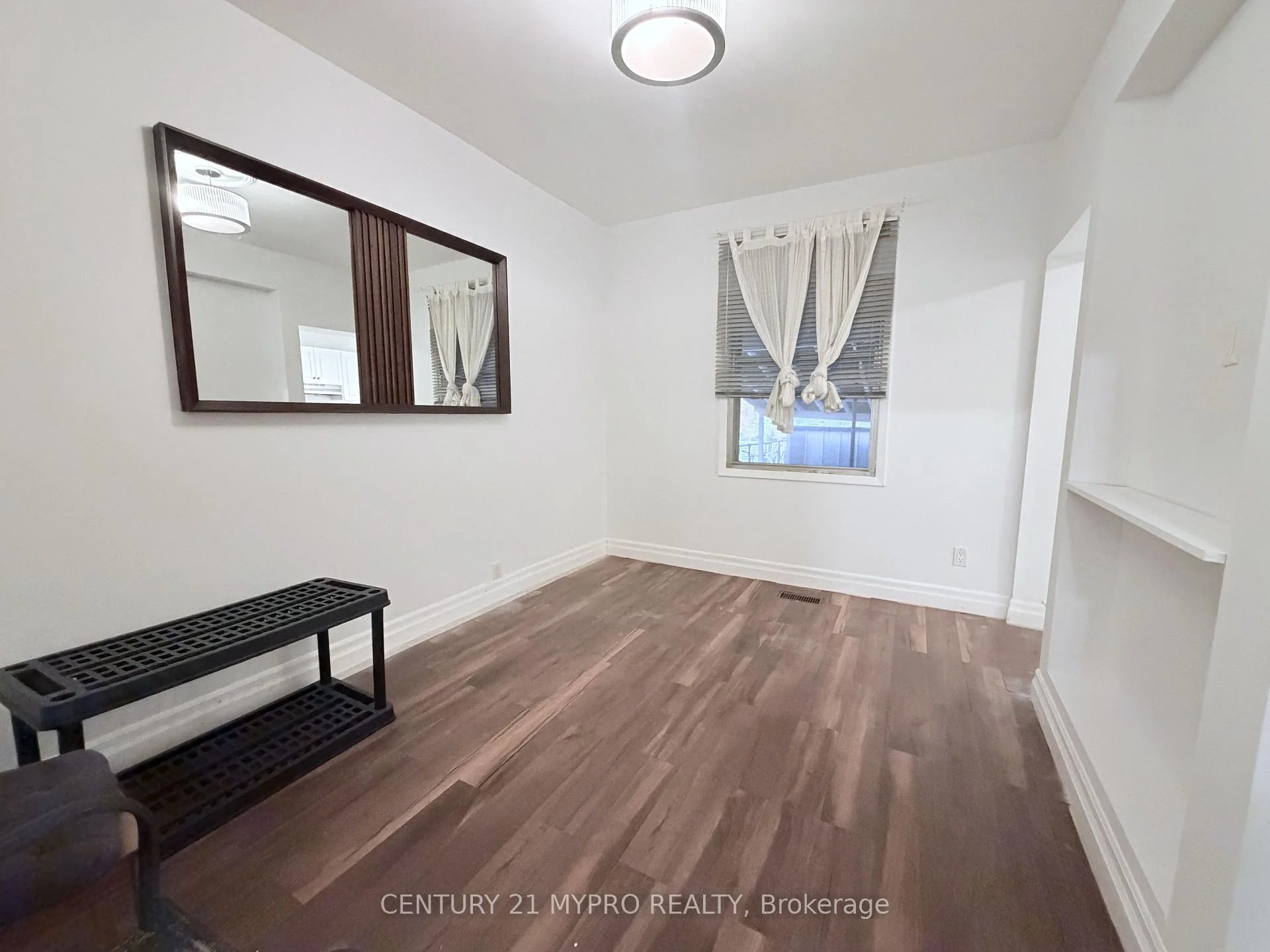 Photo 6 of 1111 Dufferin Street, Toronto, Dovercourt-Wallace Emerson-Junction — HOMEH