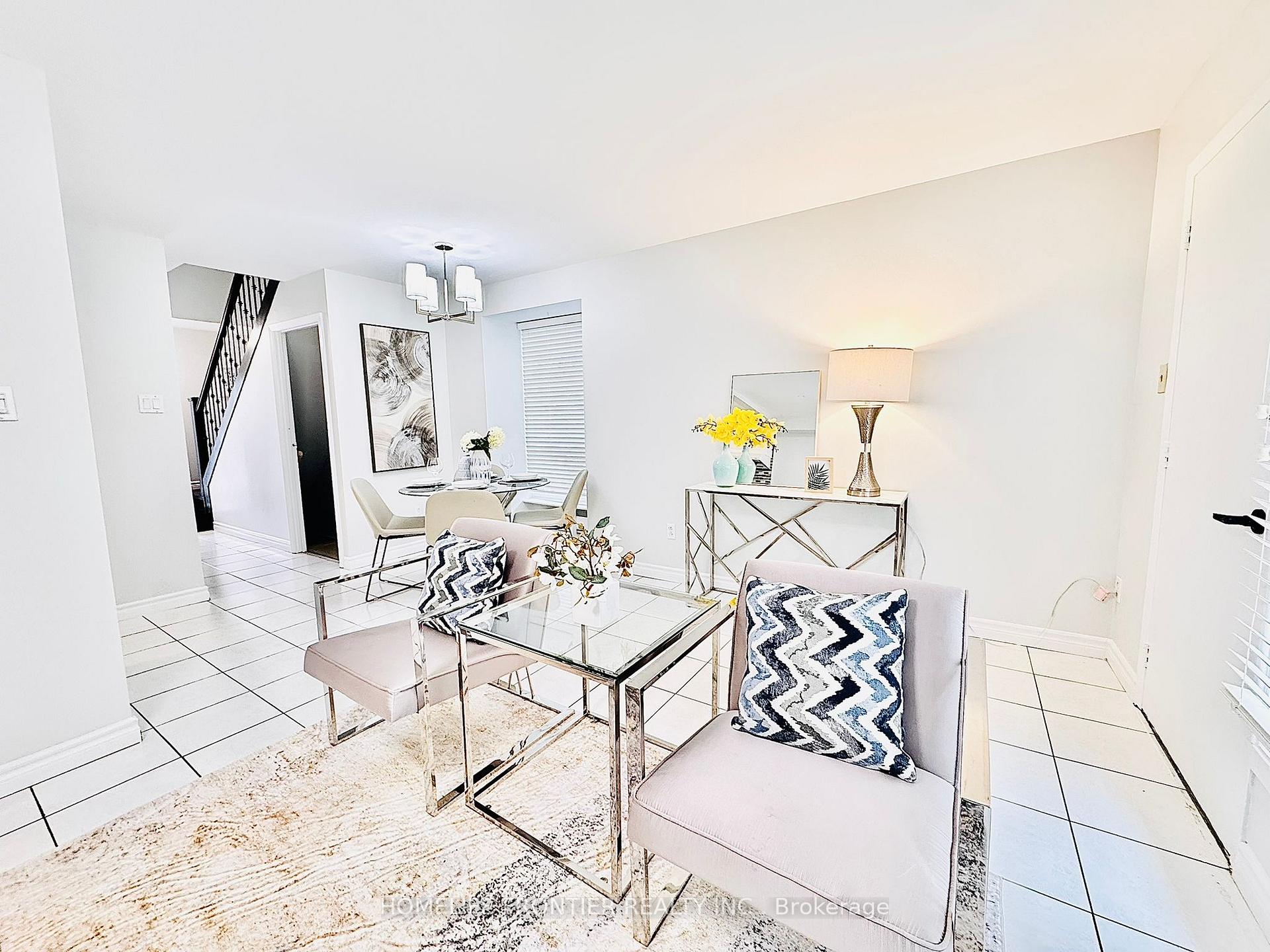 Photo 6 of 133 Thorny Vine Way E, North York, Bayview Village — HOMEH