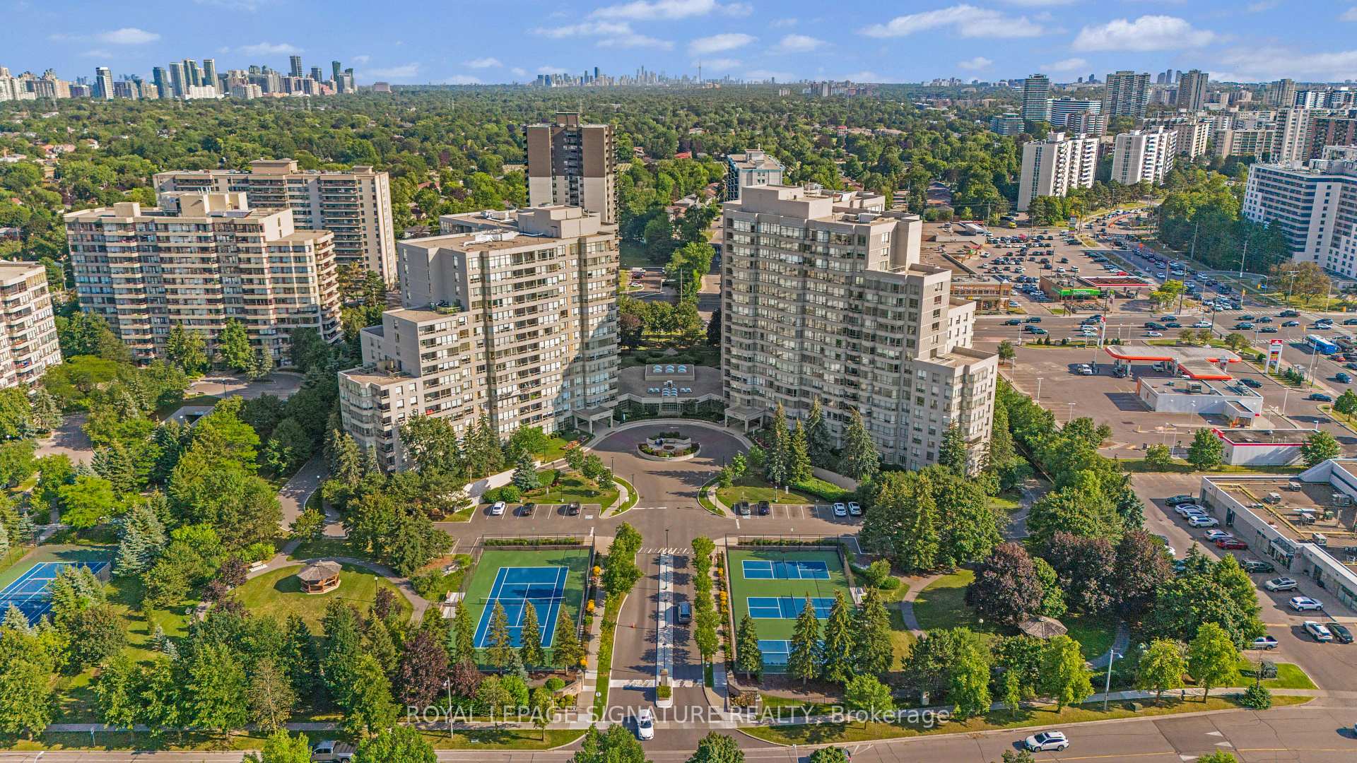 Photo of Unit 1410, 11 Townsgate Drive