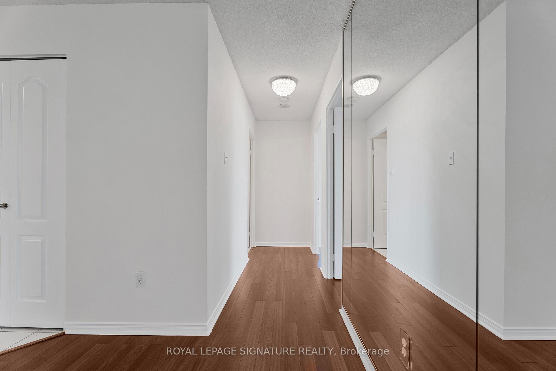Photo 11 of Unit 1410, 11 Townsgate Drive, Vaughan, Crestwood-Springfarm-Yorkhill — HOMEH