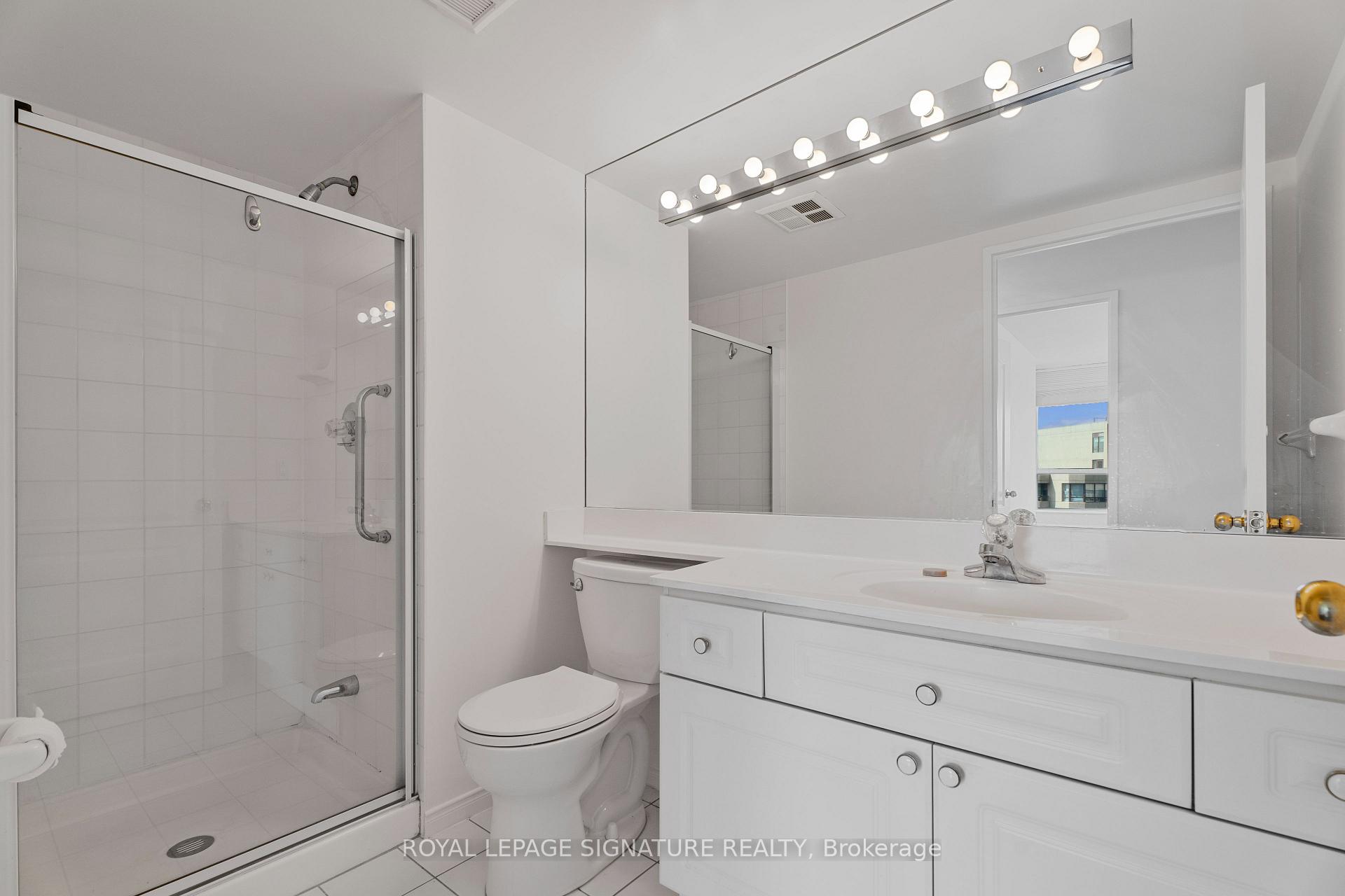 Photo 14 of Unit 1410, 11 Townsgate Drive, Vaughan, Crestwood-Springfarm-Yorkhill — HOMEH
