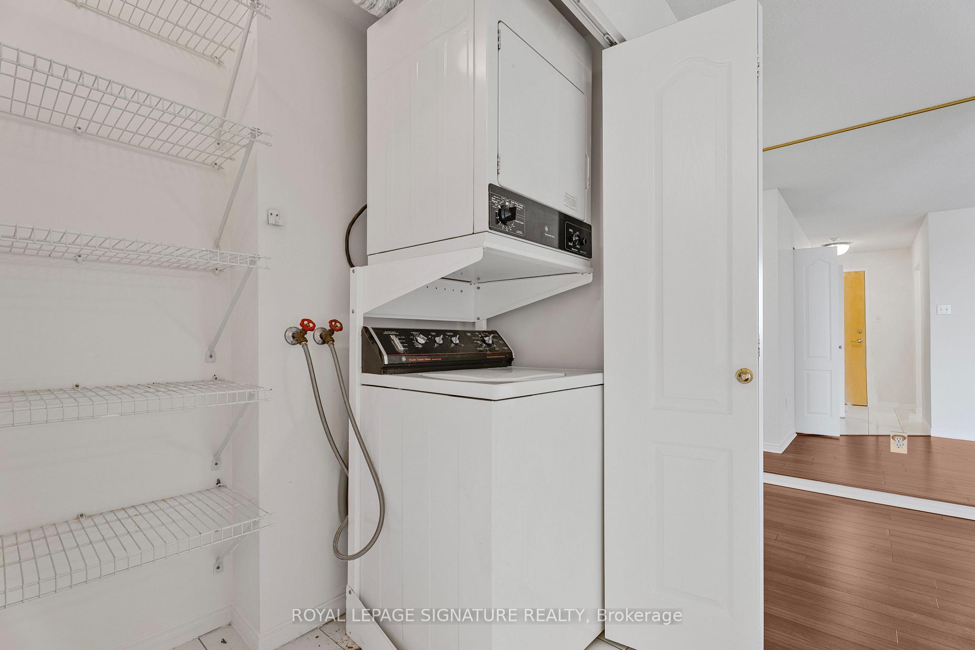 Photo 21 of Unit 1410, 11 Townsgate Drive, Vaughan, Crestwood-Springfarm-Yorkhill — HOMEH