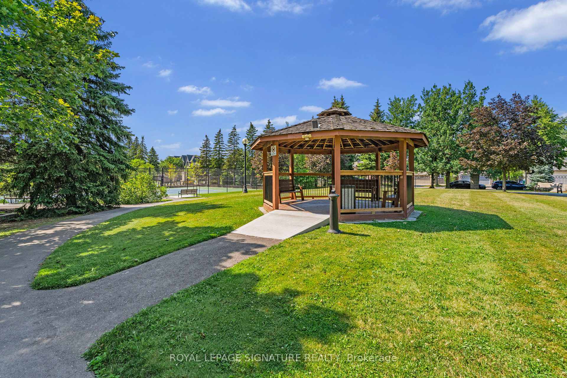 Photo 27 of Unit 1410, 11 Townsgate Drive, Vaughan, Crestwood-Springfarm-Yorkhill — HOMEH