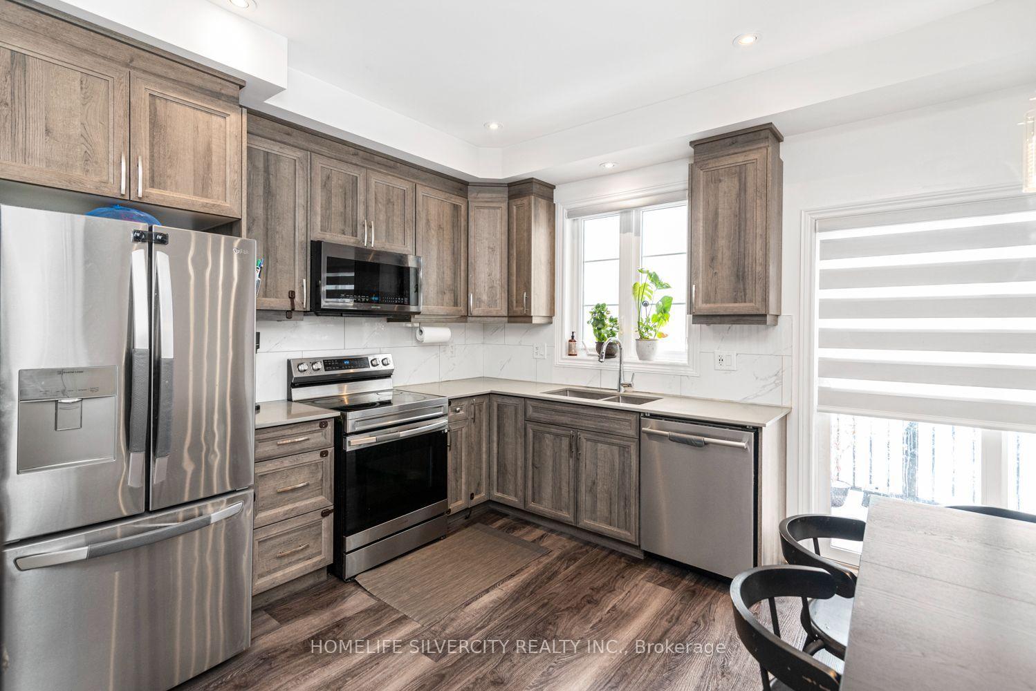 Photo 35 of Unit 24, 575 Woodward Avenue, Hamilton, Parkview — HOMEH