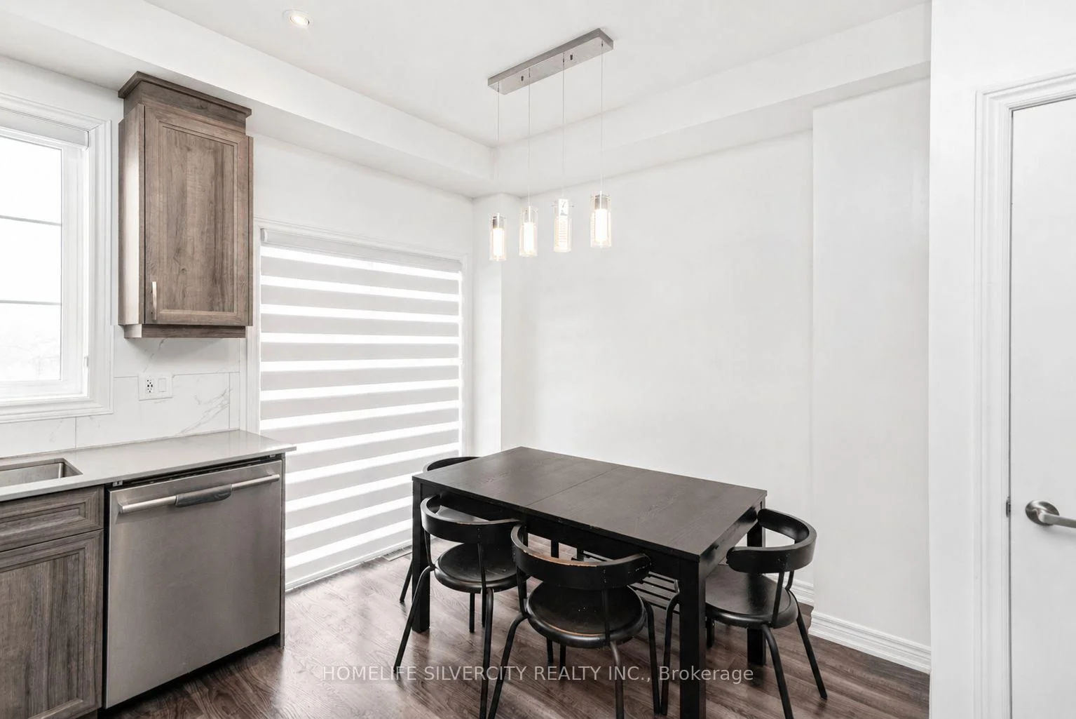 Photo 12 of Unit 24, 575 Woodward Avenue, Hamilton, Parkview — HOMEH
