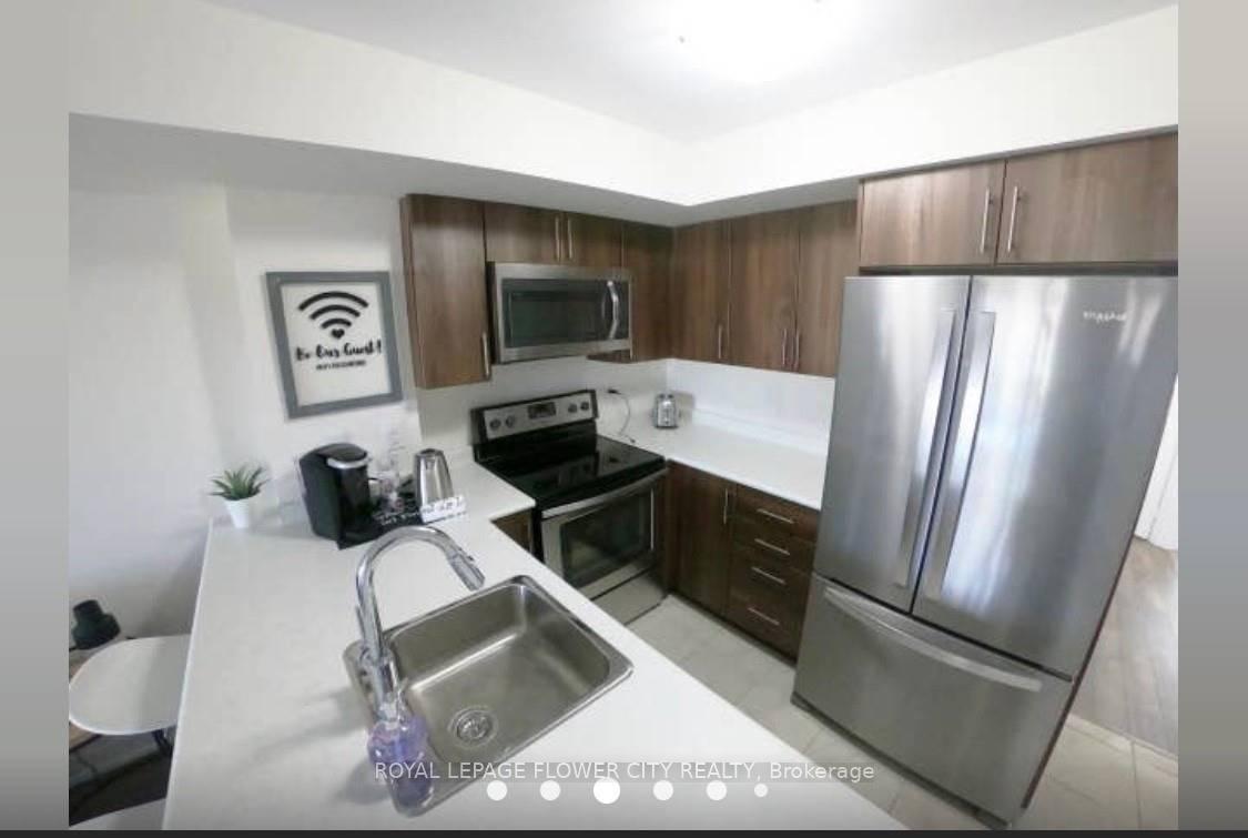 Photo 4 of Unit 718, 60 Dunsheath Way, Markham, Cornell — HOMEH