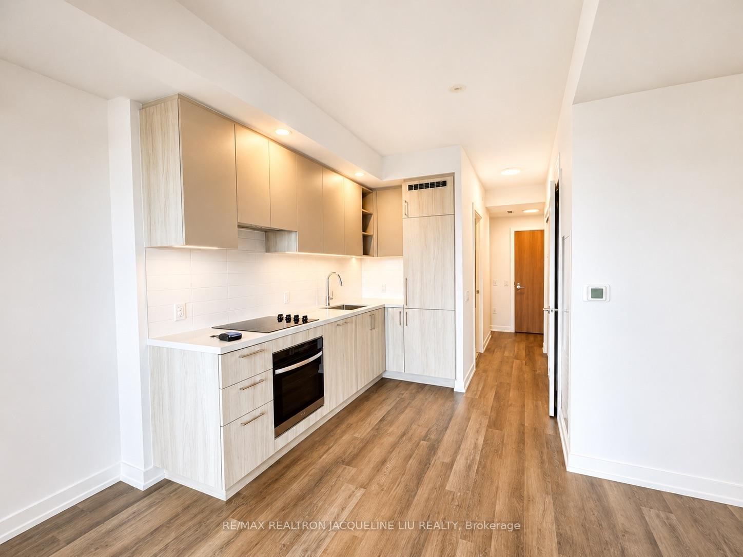Photo 7 of Unit 1009, 21 Meadowdale Road, Vaughan, Vaughan Corporate Centre — HOMEH