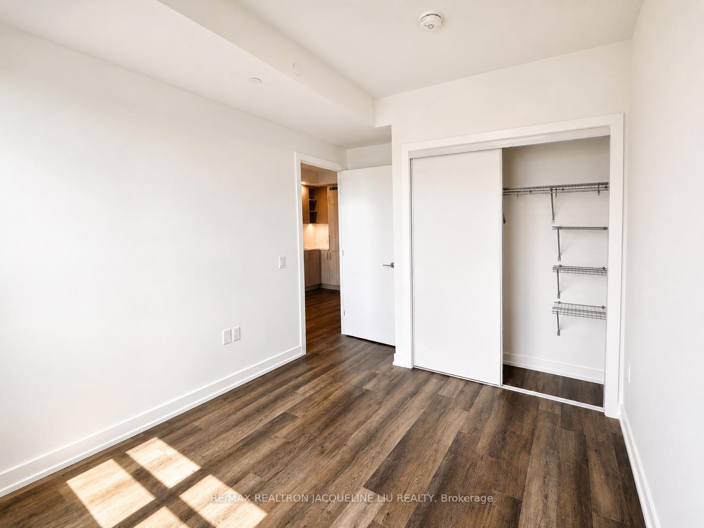 Photo 11 of Unit 1009, 21 Meadowdale Road, Vaughan, Vaughan Corporate Centre — HOMEH
