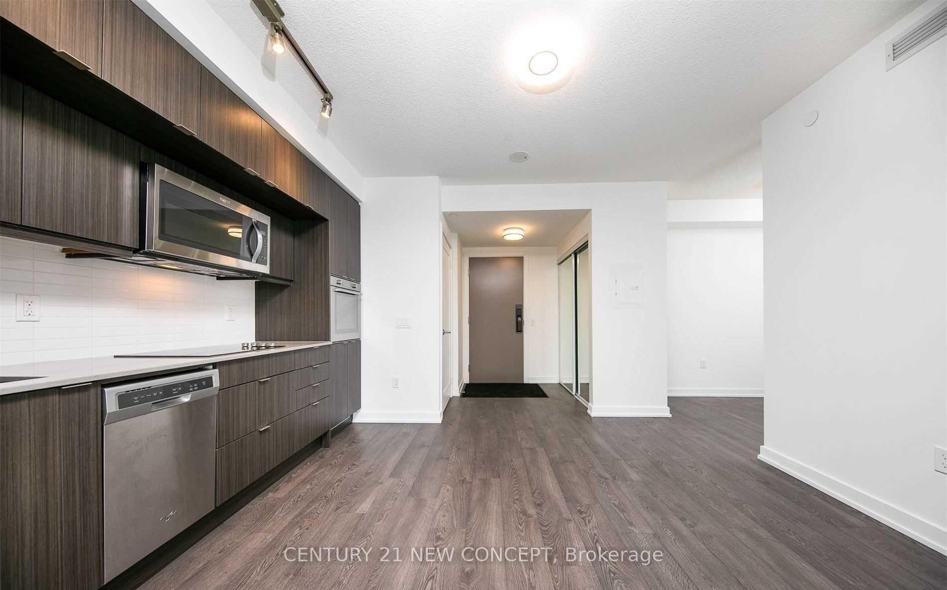 Photo 4 of Unit 1404, 10 York Street, Toronto, Waterfront Communities — HOMEH