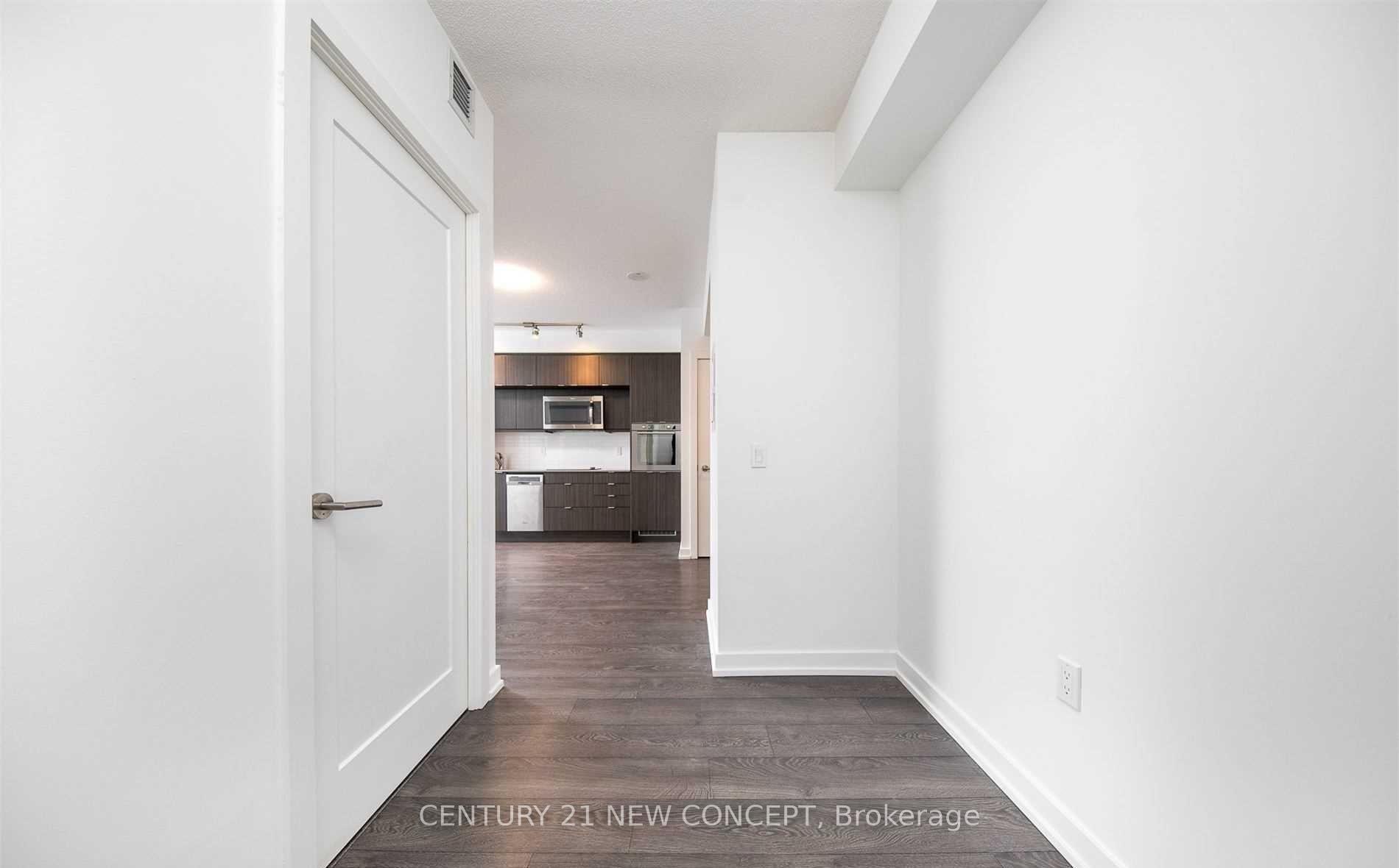 Photo 6 of Unit 1404, 10 York Street, Toronto, Waterfront Communities — HOMEH