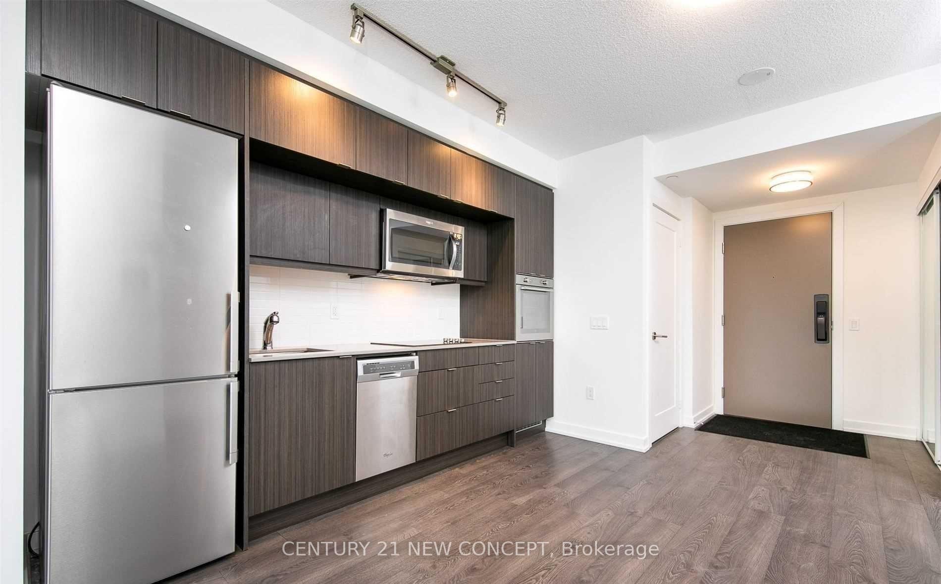 Photo 11 of Unit 1404, 10 York Street, Toronto, Waterfront Communities — HOMEH
