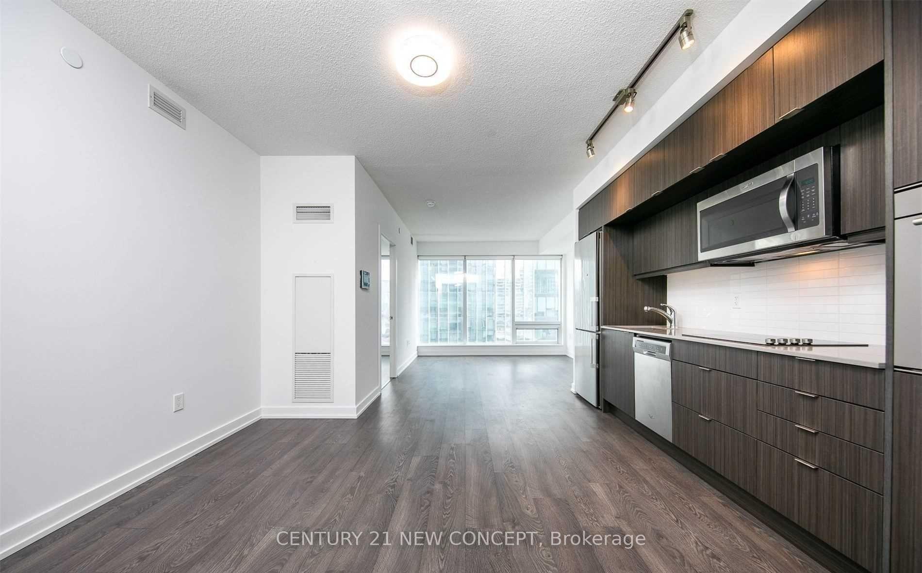 Photo 13 of Unit 1404, 10 York Street, Toronto, Waterfront Communities — HOMEH