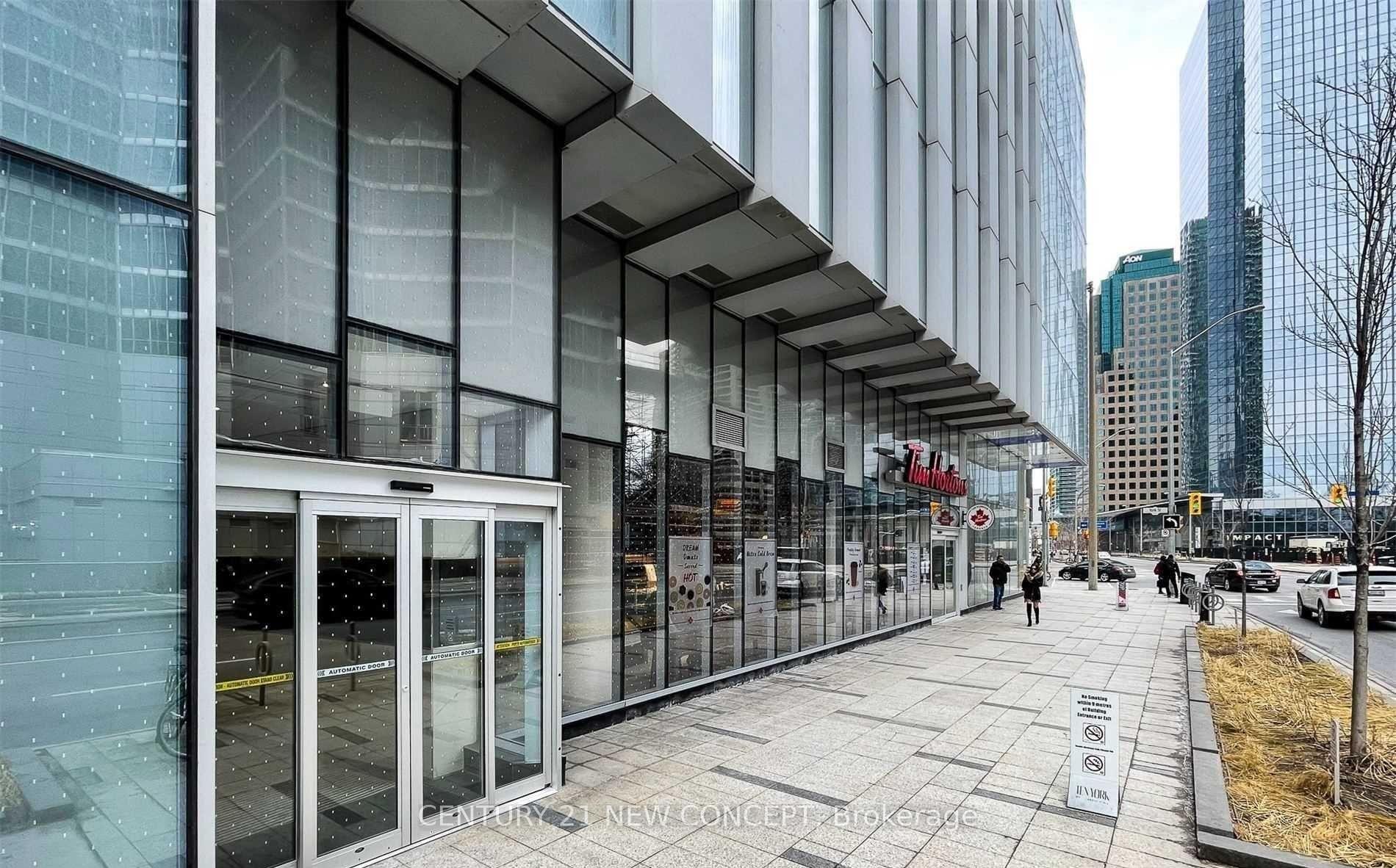 Photo 23 of Unit 1404, 10 York Street, Toronto, Waterfront Communities — HOMEH