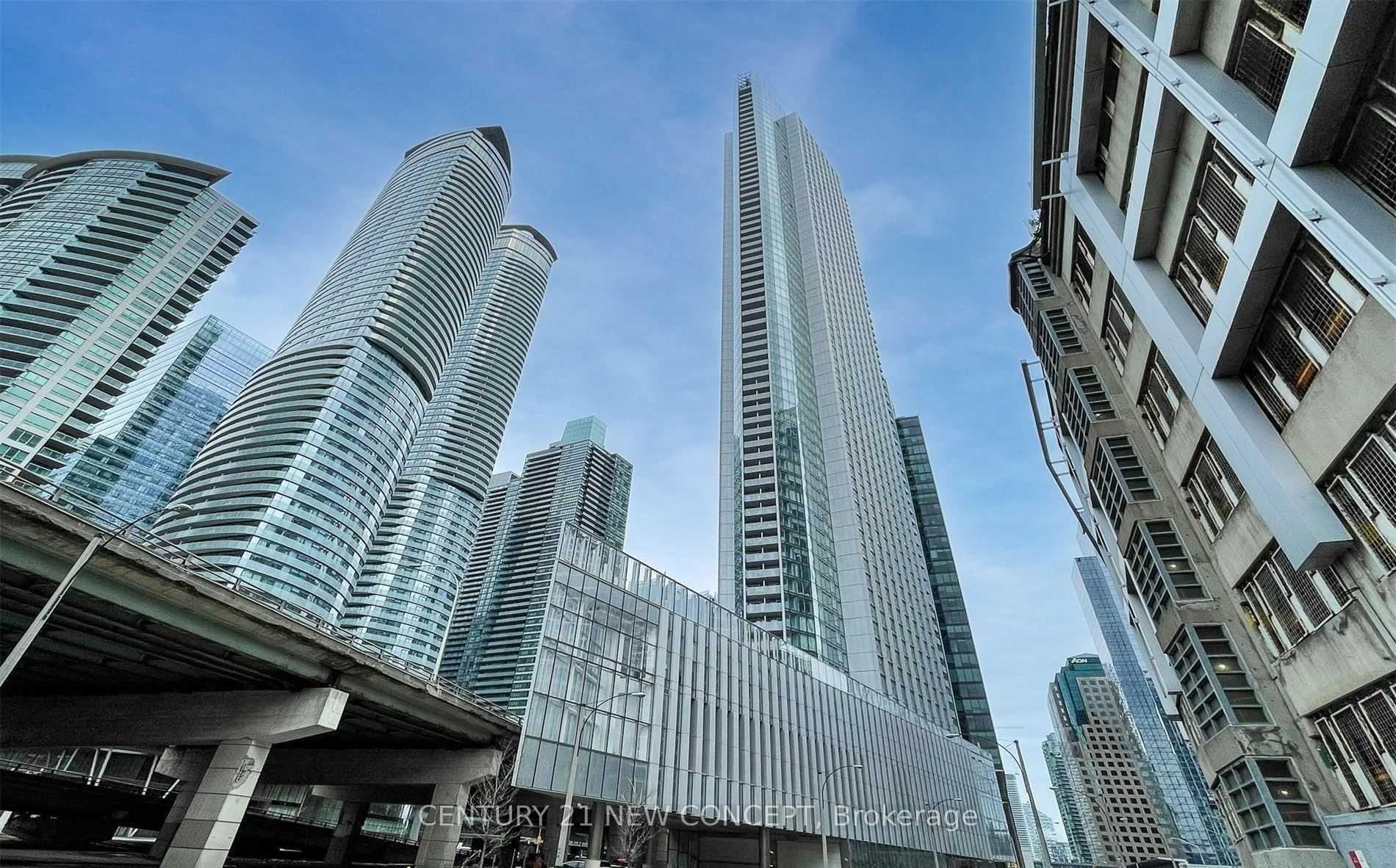 Photo 25 of Unit 1404, 10 York Street, Toronto, Waterfront Communities — HOMEH