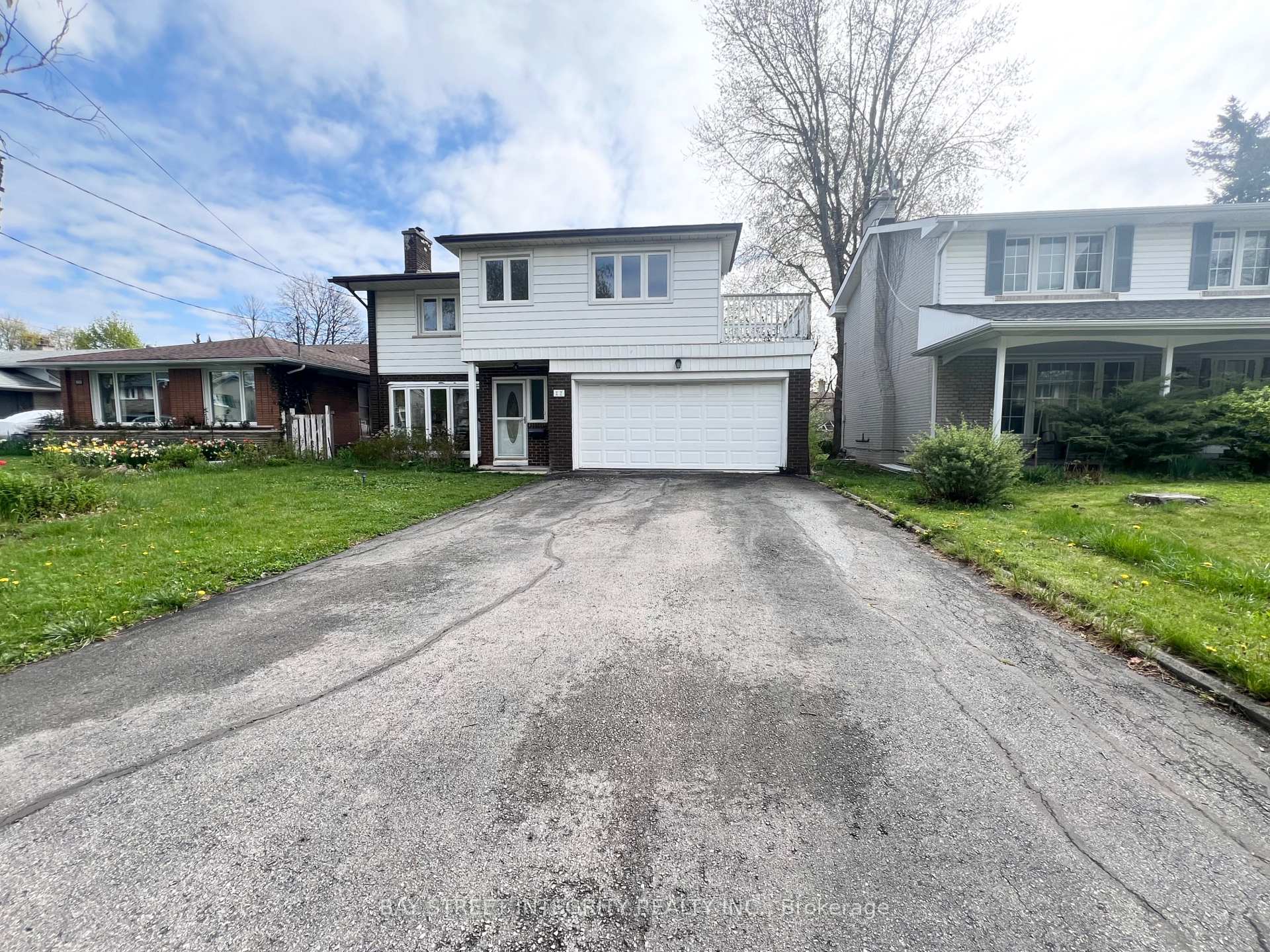 Front of 27 Tollerton Avenue