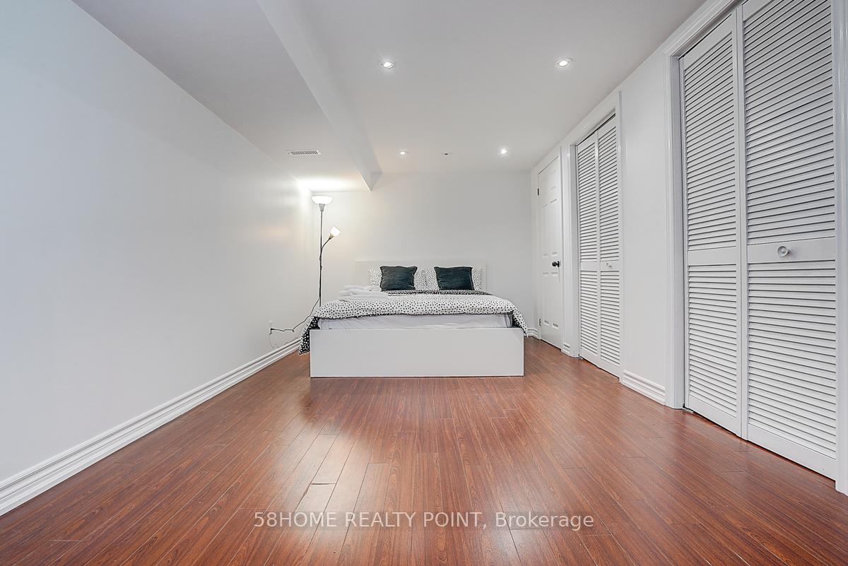 Photo 28 of Unit Upper, 8D Leaside Park Drive, Toronto, Thorncliffe Park — HOMEH