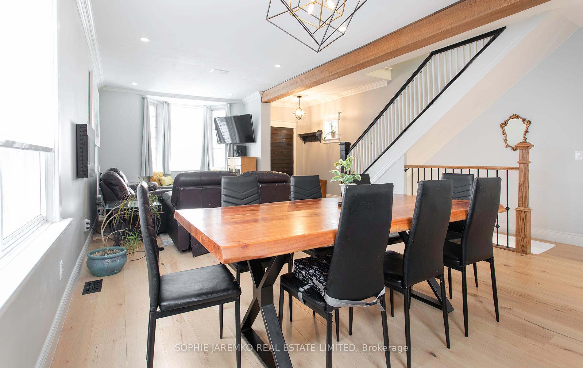 Photo 11 of 144 Eileen Avenue, Toronto, Rockcliffe-Smythe — HOMEH